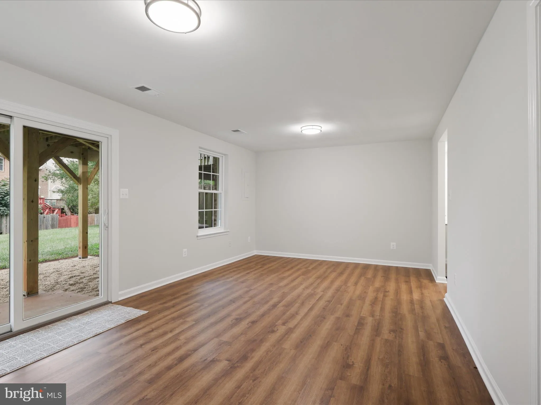 Sterling, Virginia 20164, United States, 4 Bedrooms Bedrooms, ,4 BathroomsBathrooms,Residential,Active,226204