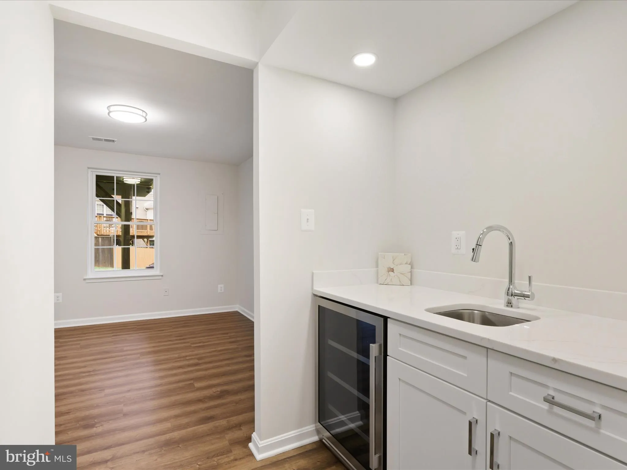 Sterling, Virginia 20164, United States, 4 Bedrooms Bedrooms, ,4 BathroomsBathrooms,Residential,Active,226204