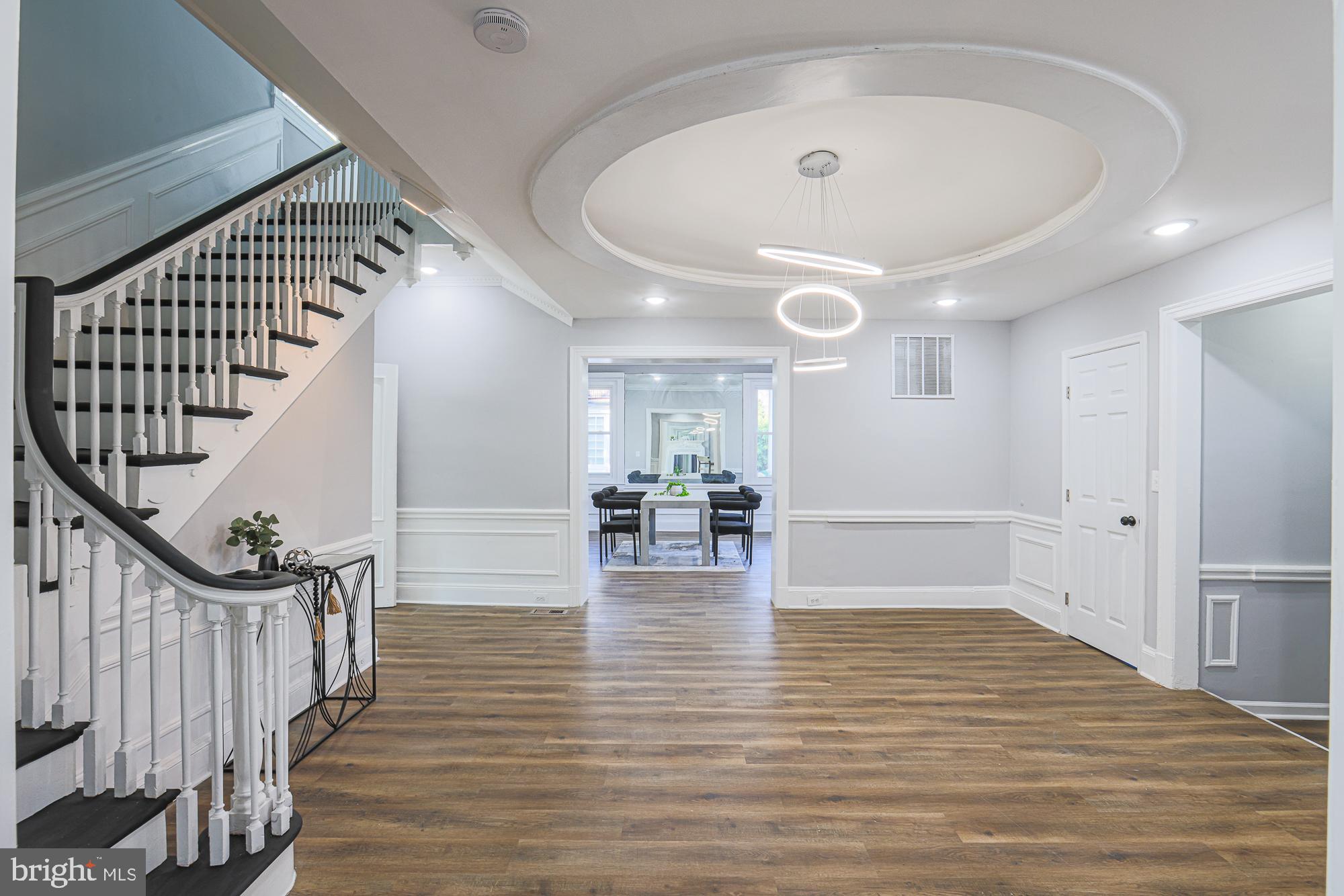 WINDSOR HILLS - Residential