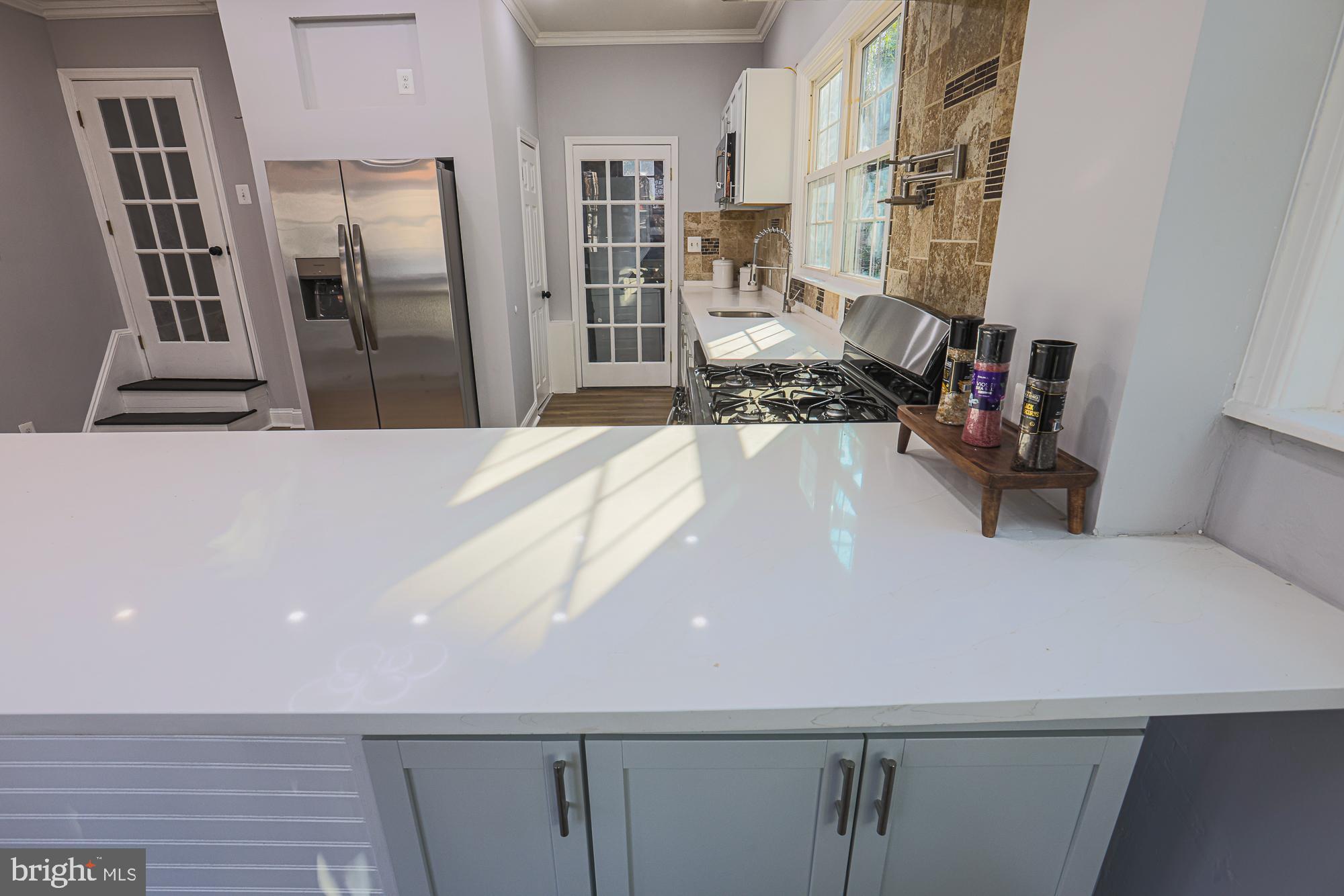 WINDSOR HILLS - Residential