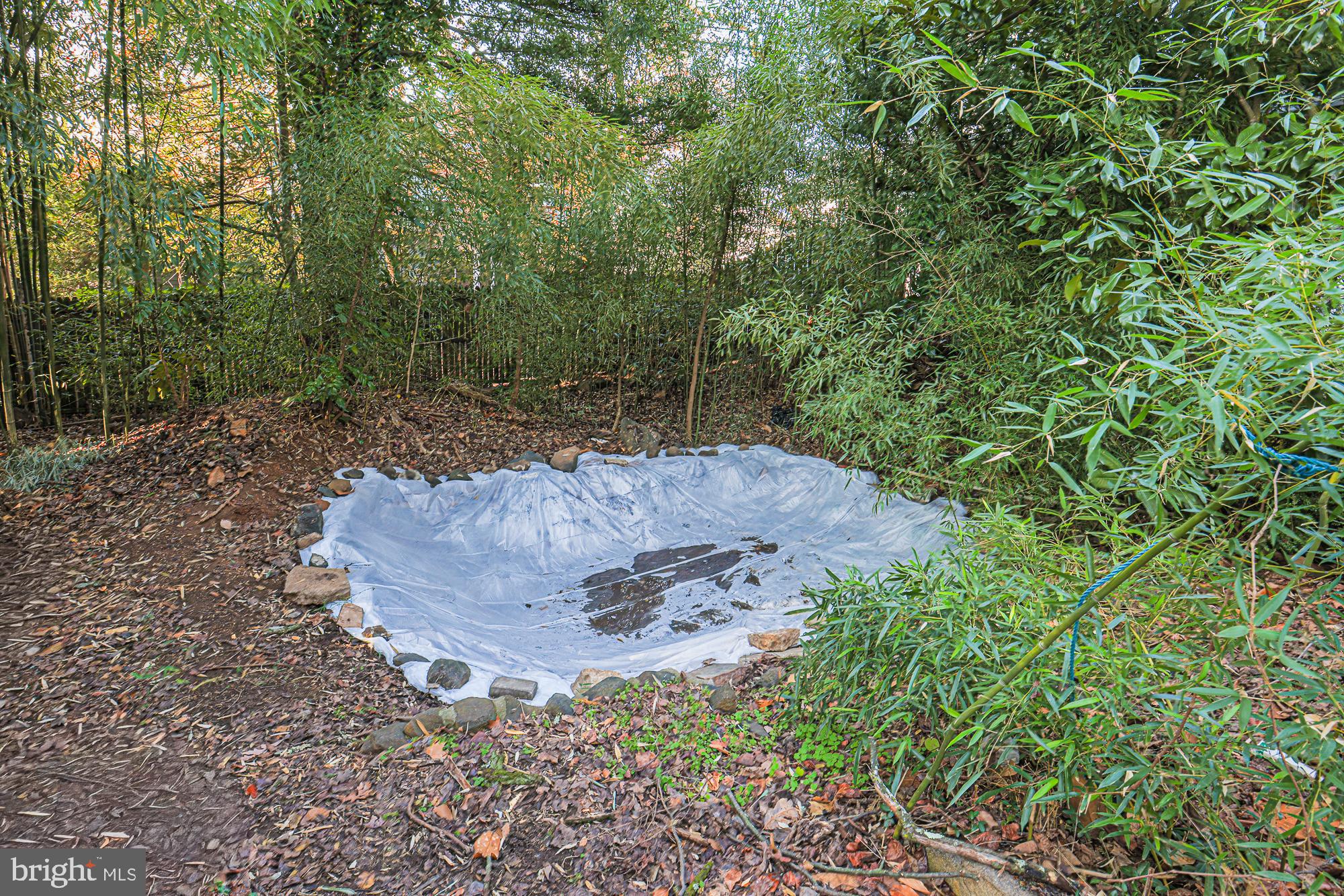 WINDSOR HILLS - Residential