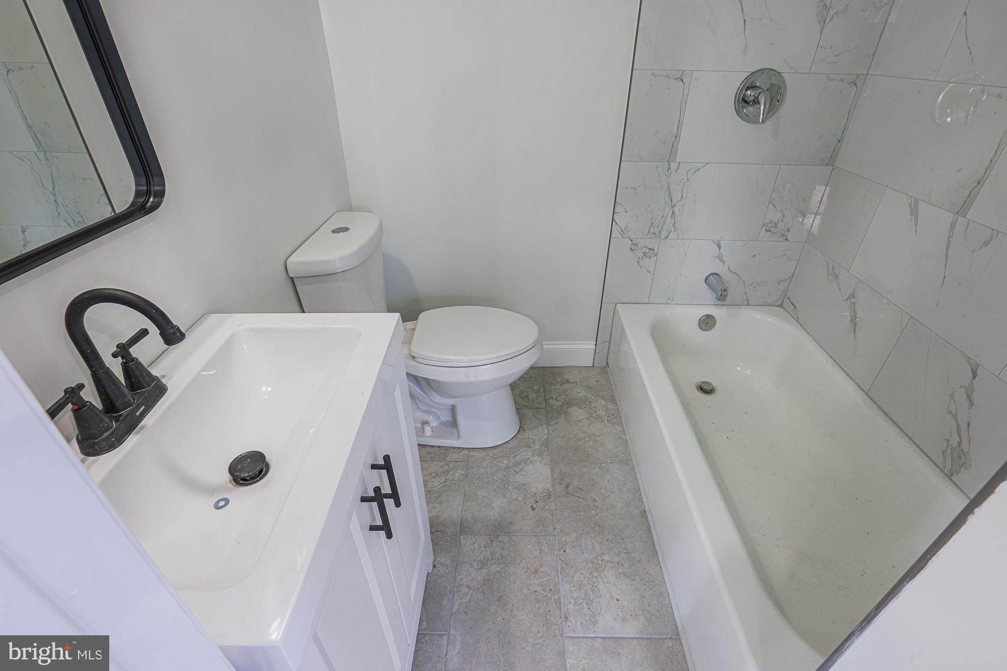 WINDSOR HILLS - Residential