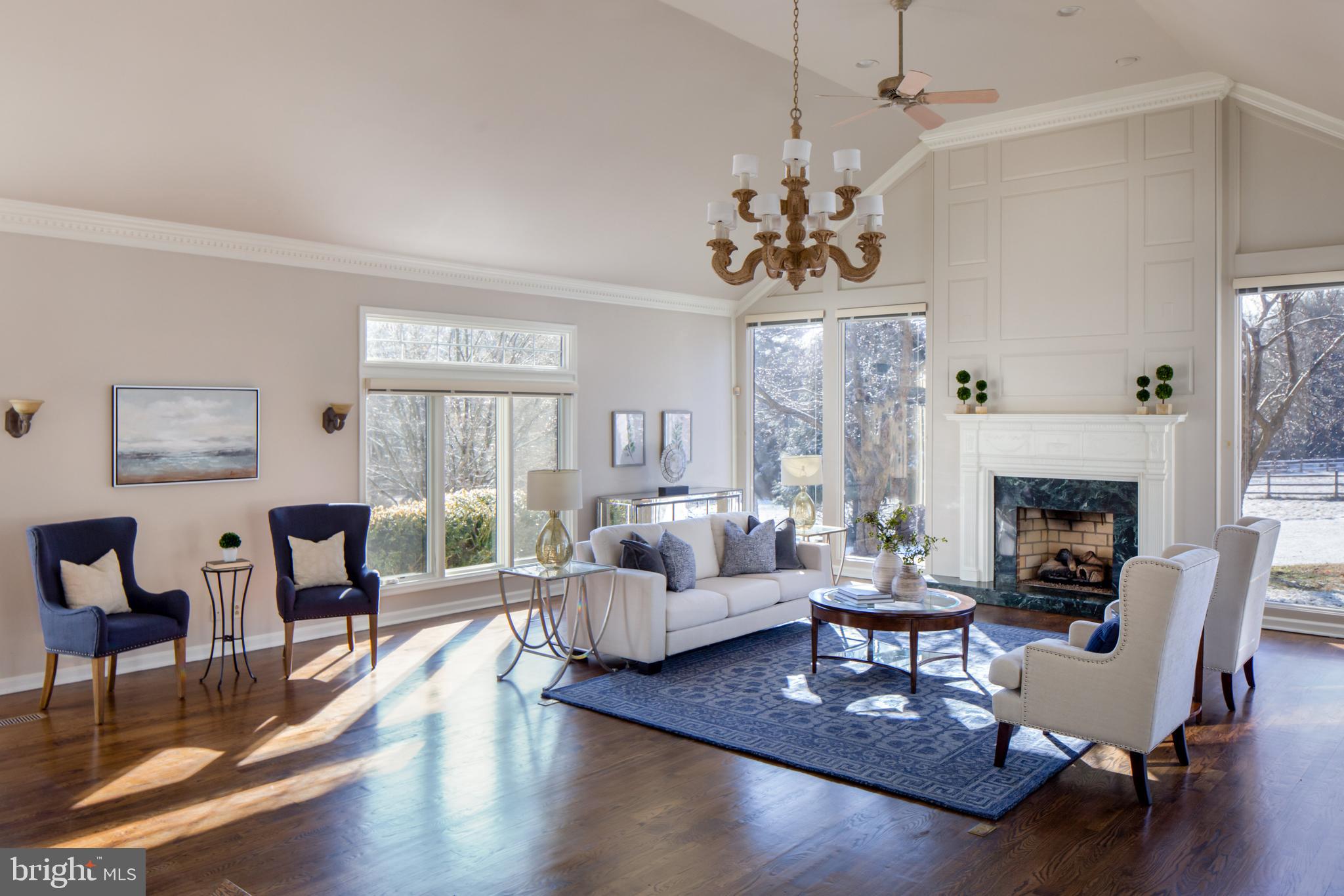 RADNOR HUNT - Residential