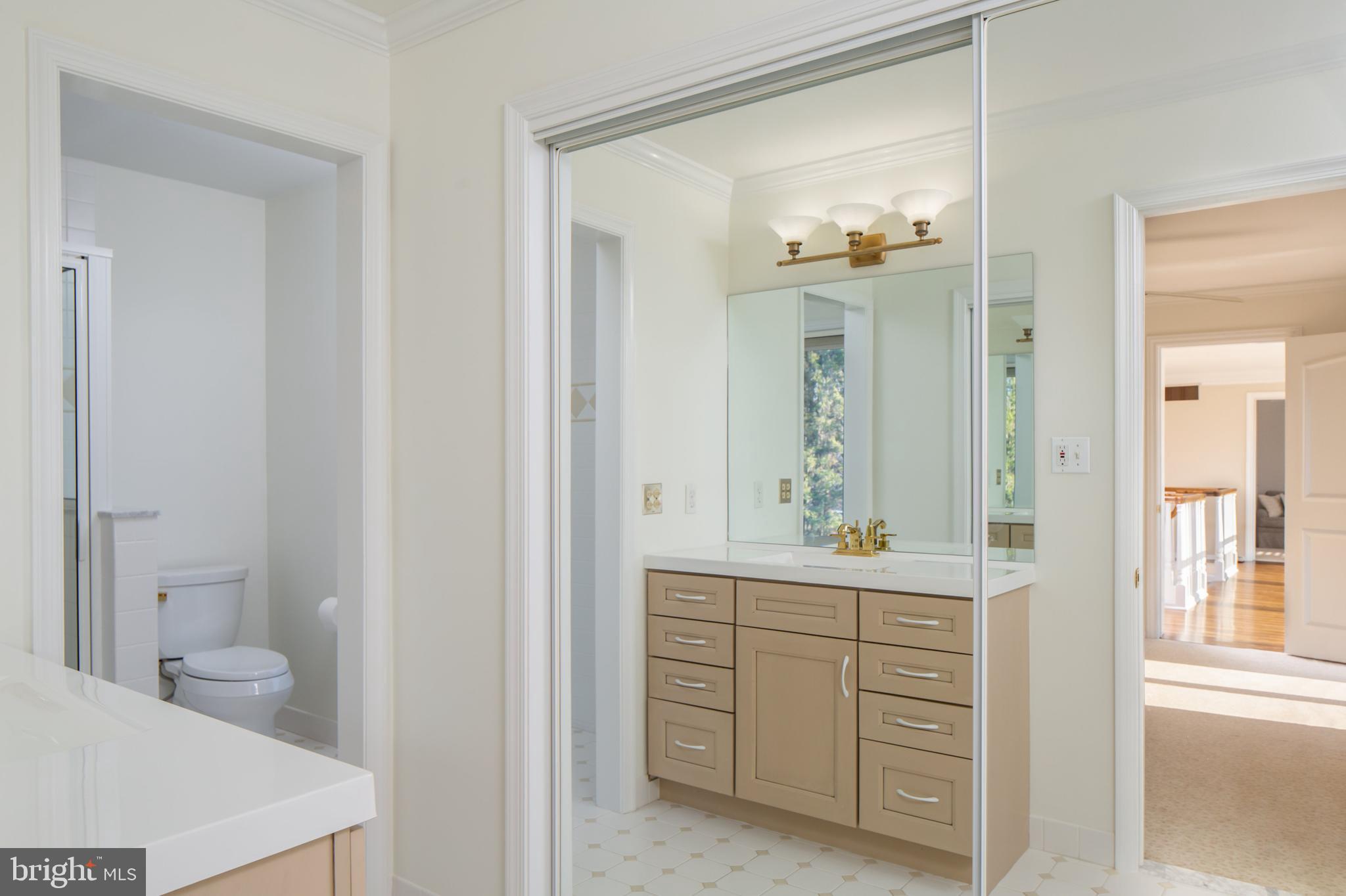 RADNOR HUNT - Residential