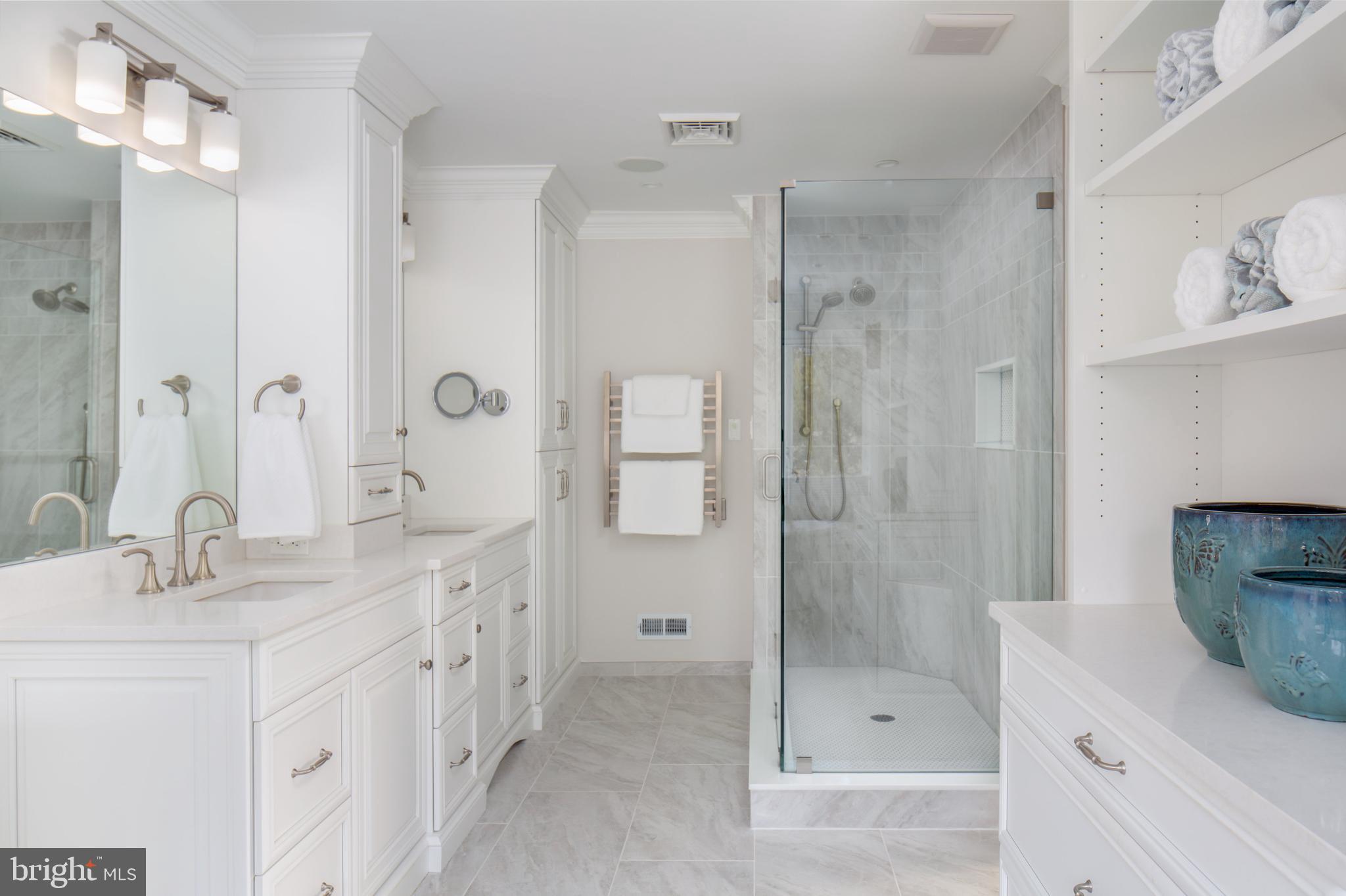 RADNOR HUNT - Residential