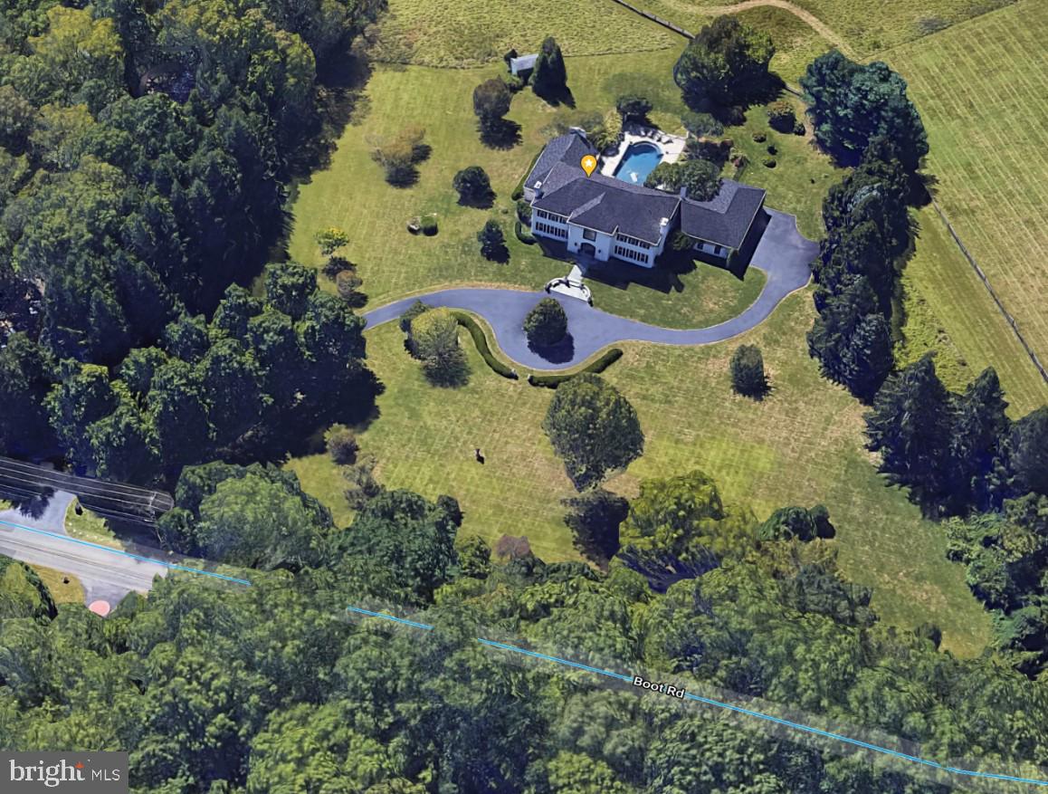 RADNOR HUNT - Residential