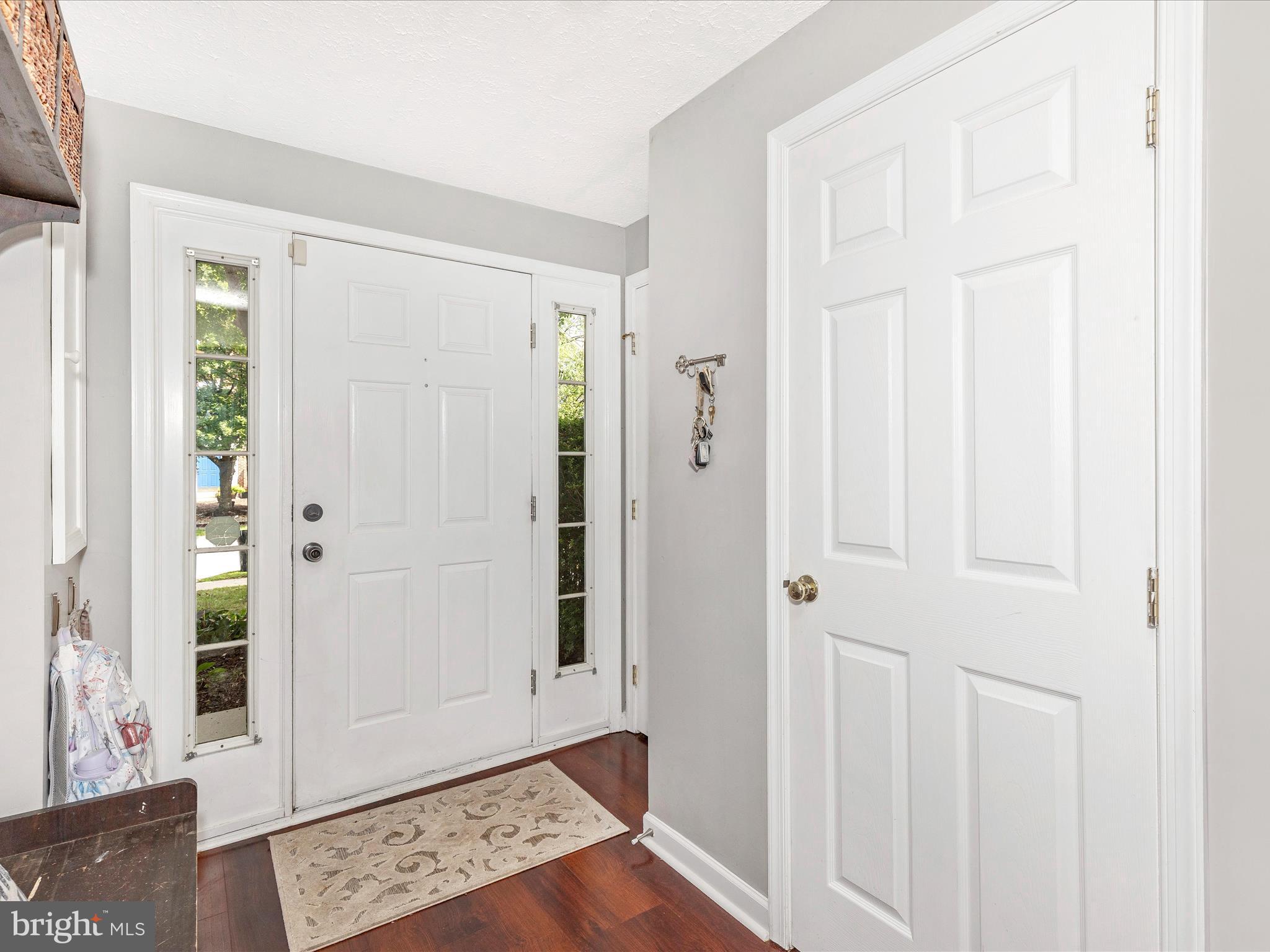 1511 BEVERLY COURT