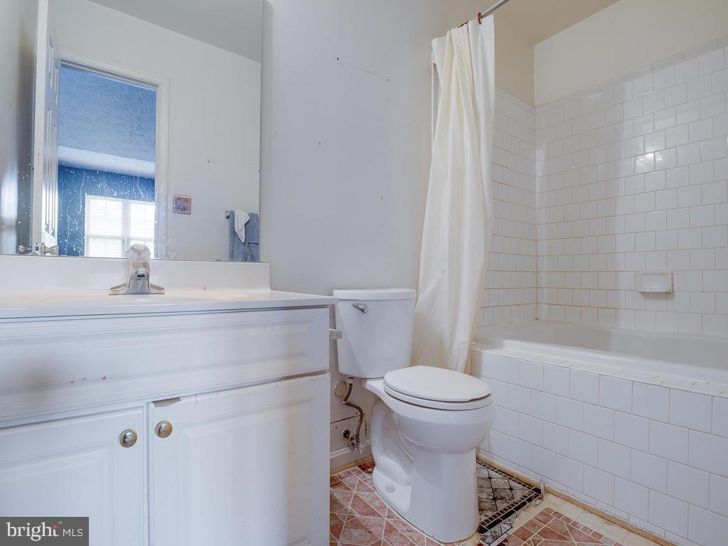 CLINTON DALE - Residential