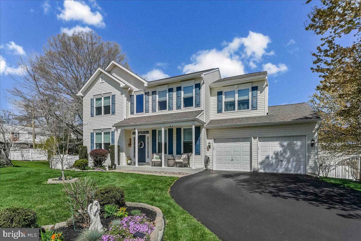 SPRINGFIELD CHASE - Residential