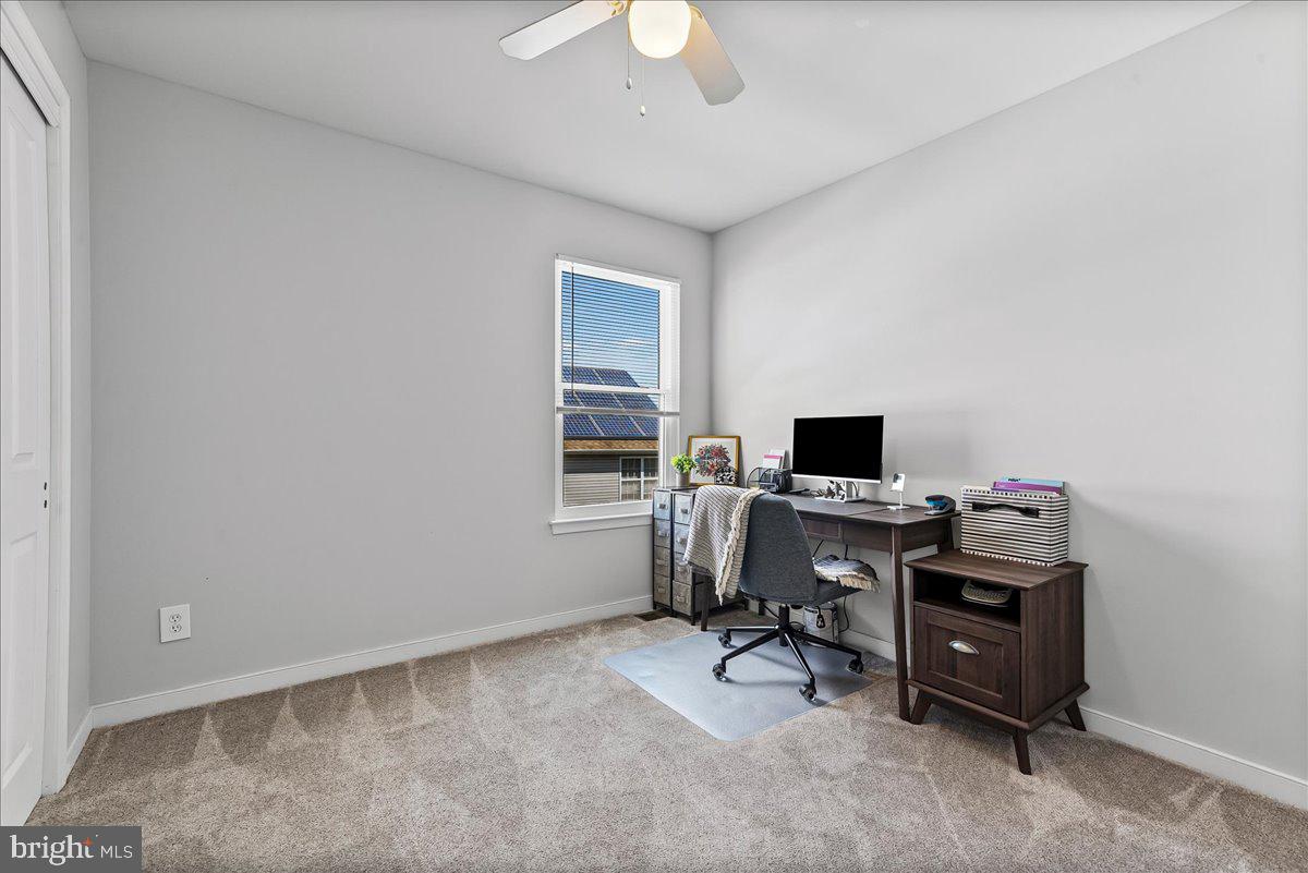 SPRINGFIELD CHASE - Residential