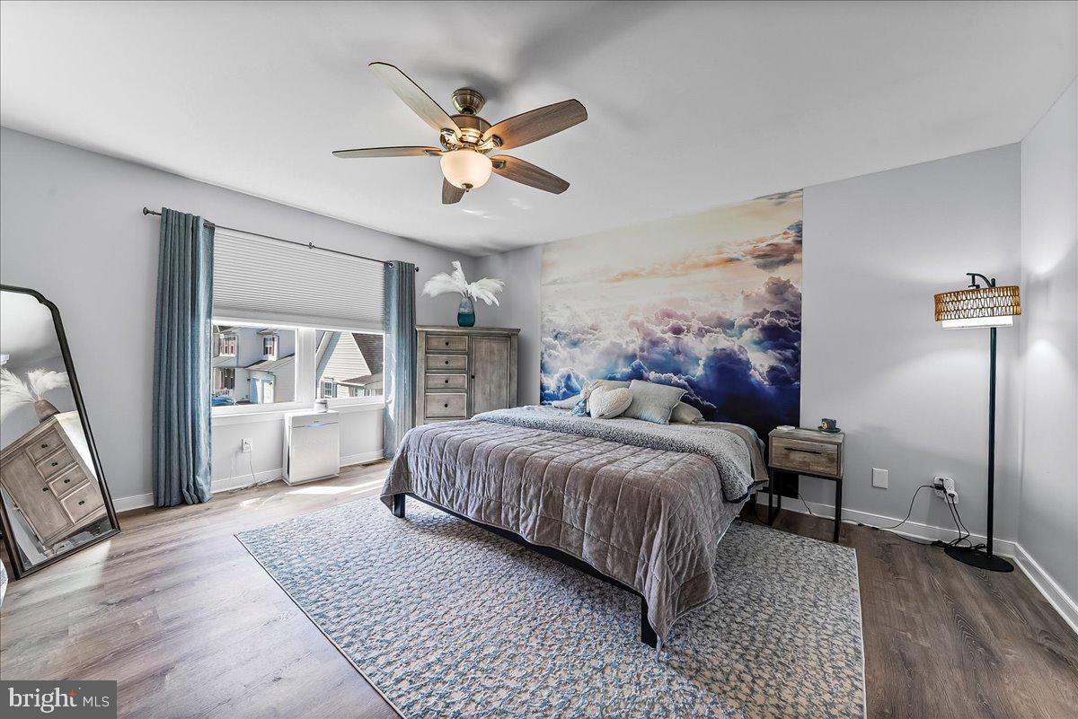 SPRINGFIELD CHASE - Residential