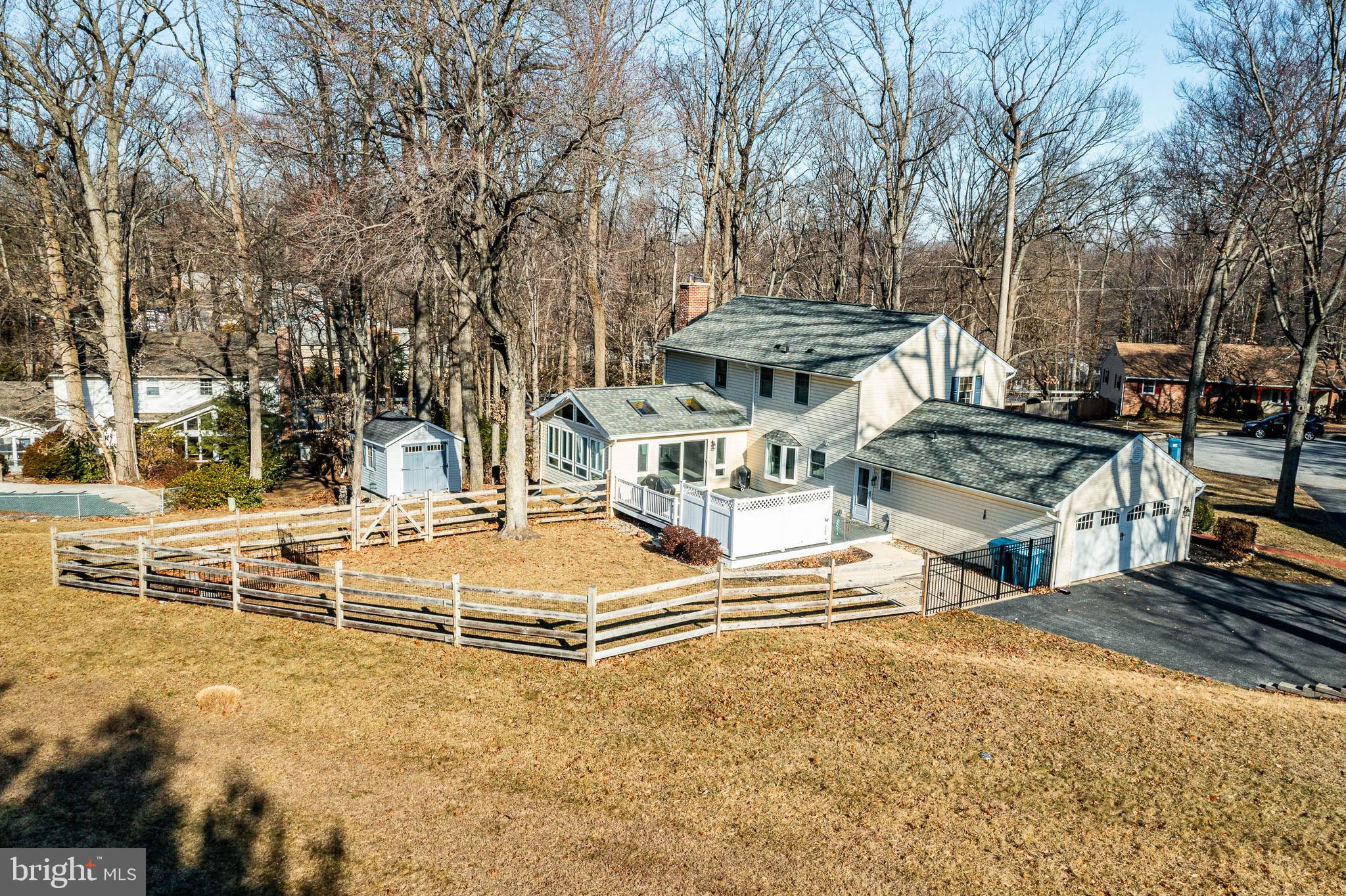 WOODMONT - Residential