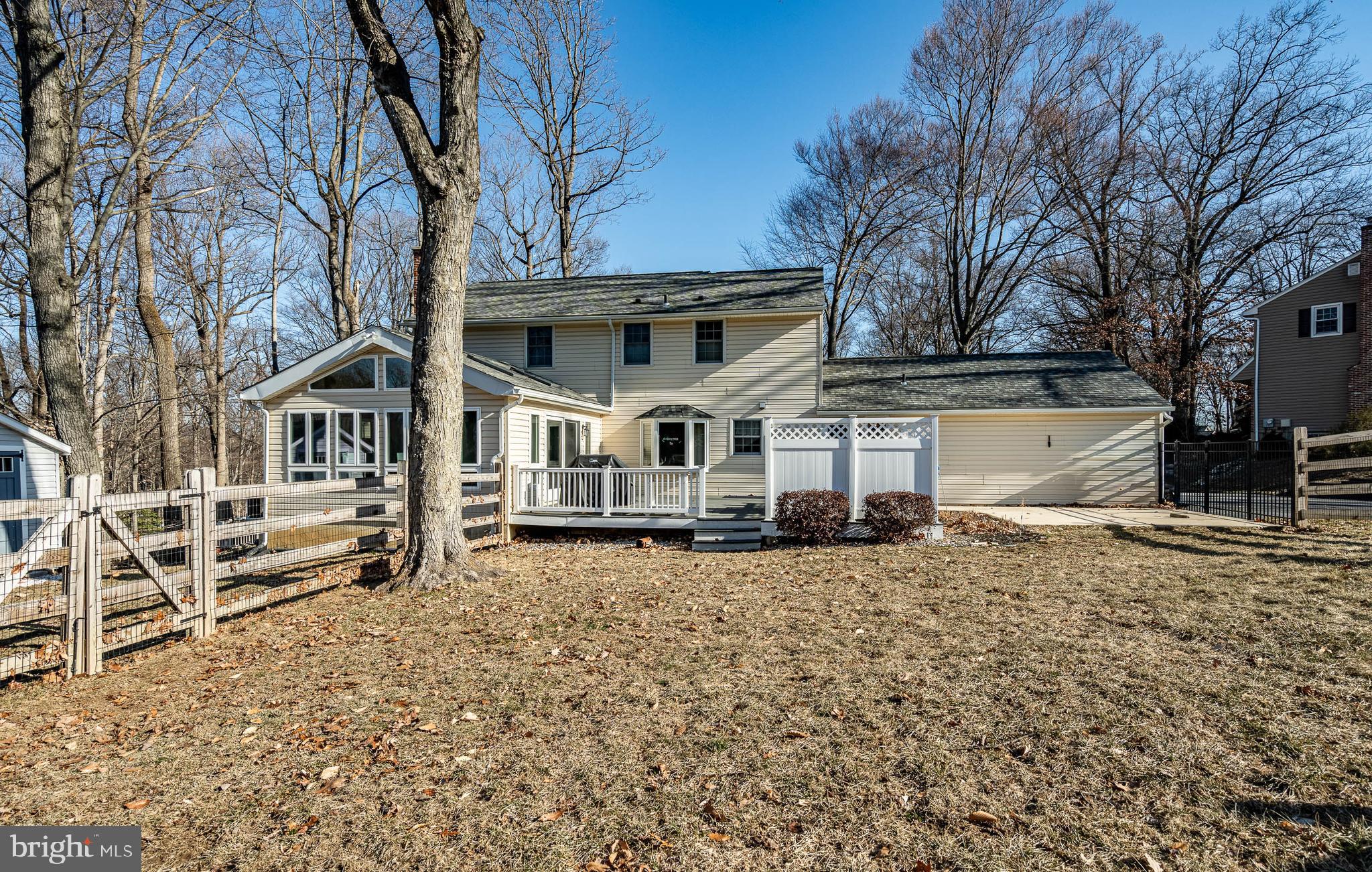 WOODMONT - Residential