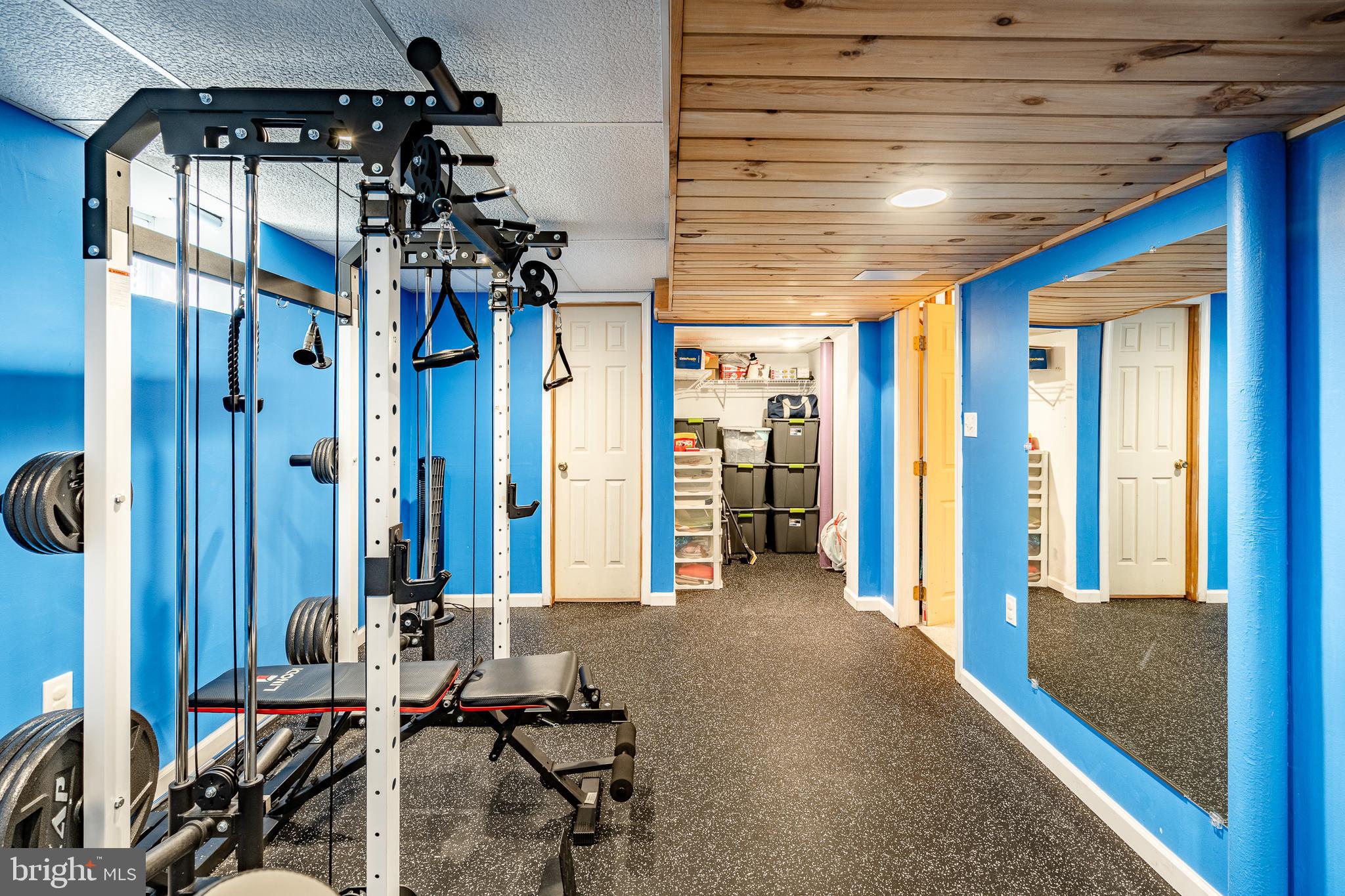 WOODMONT - Residential