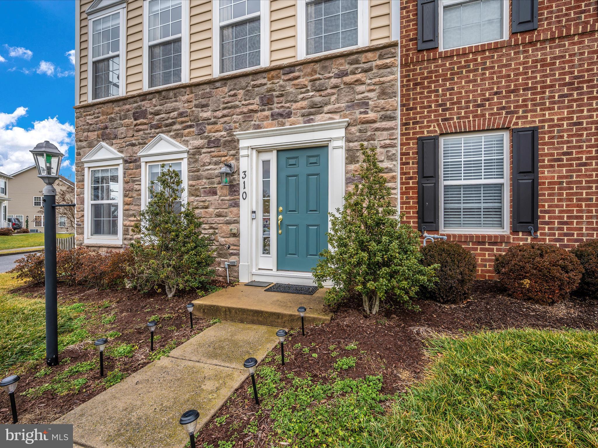 BRINKLEY MANOR - Residential