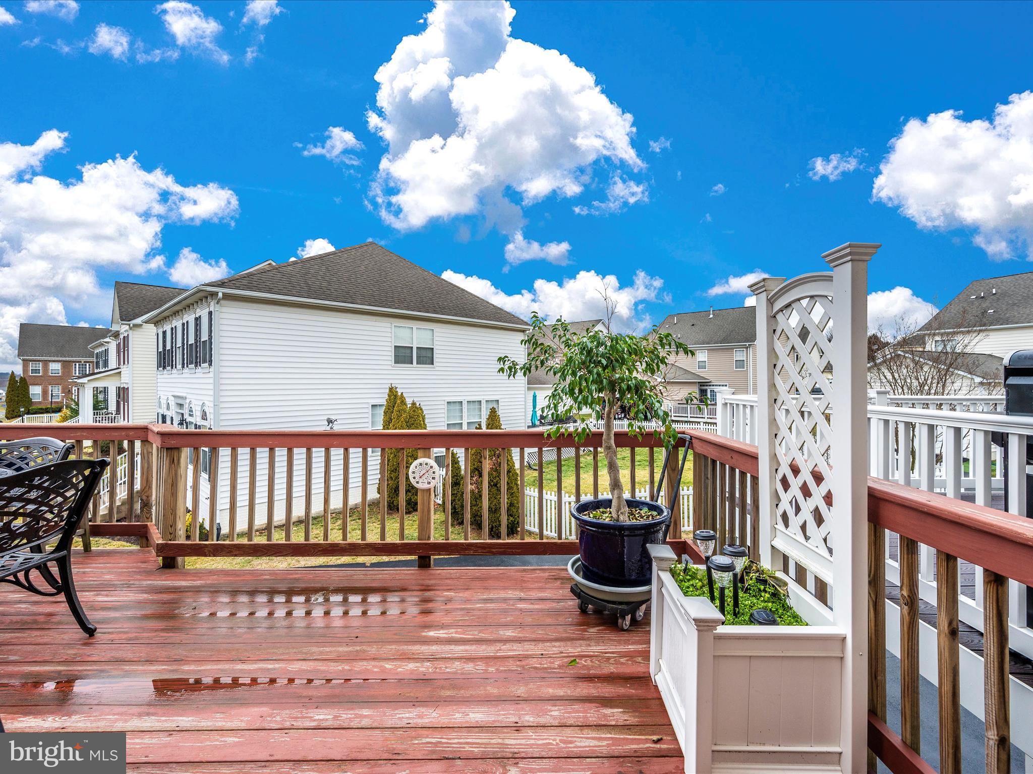 BRINKLEY MANOR - Residential