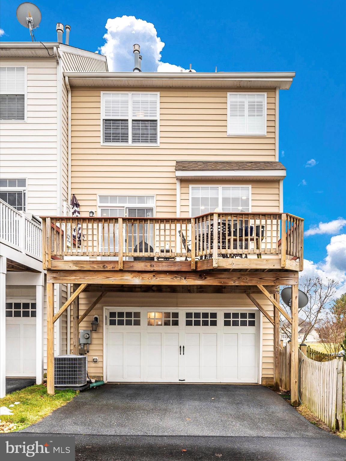 BRINKLEY MANOR - Residential