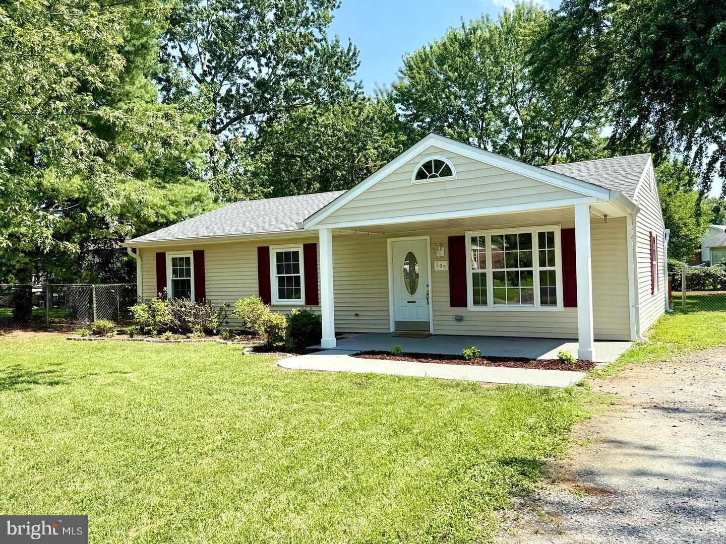 105 WALNUT DRIVE