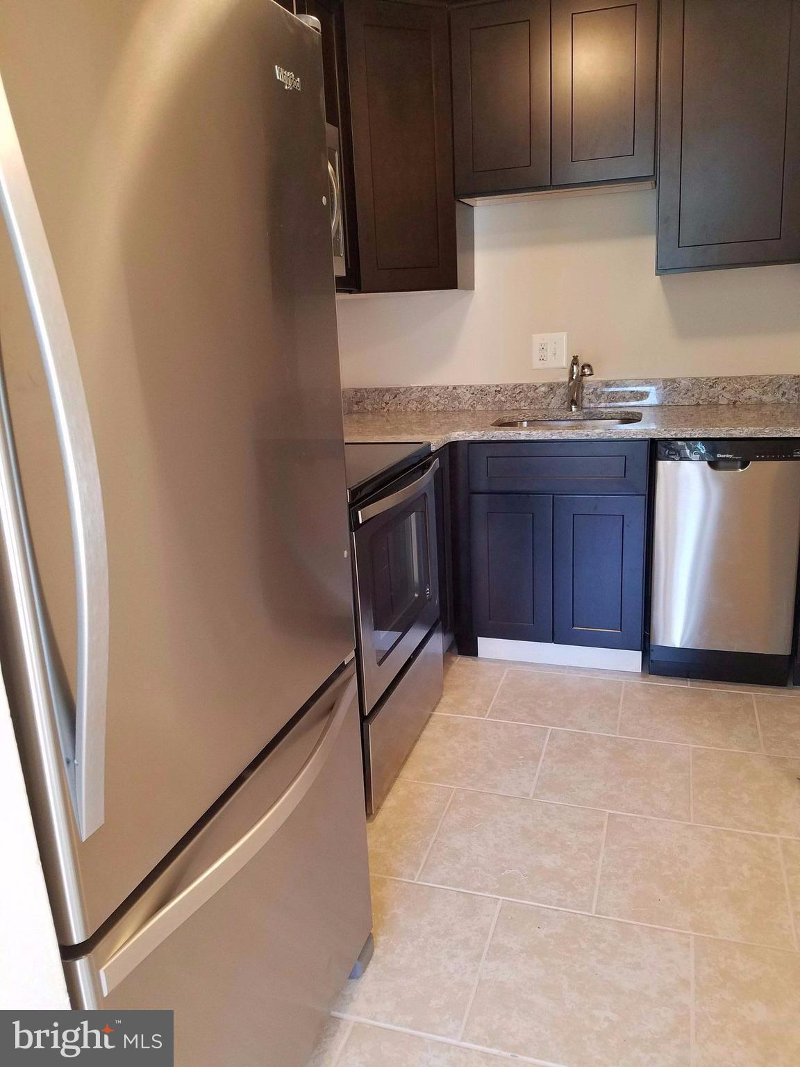 CENTRAL PARK CONDO - Residential