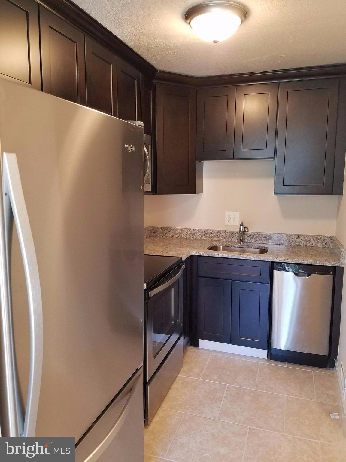 CENTRAL PARK CONDO - Residential