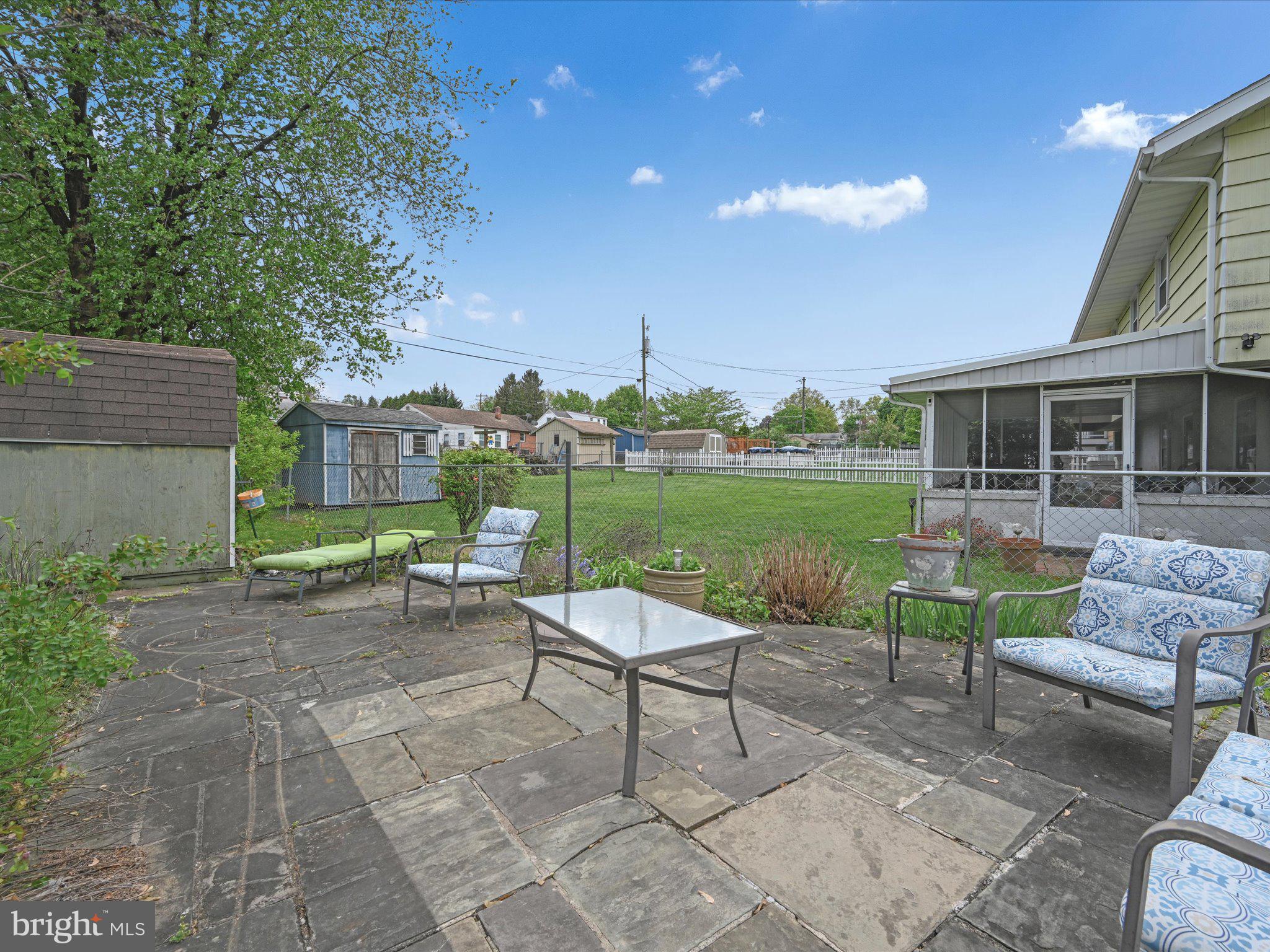 WILSHIRE MEADOWS - Residential