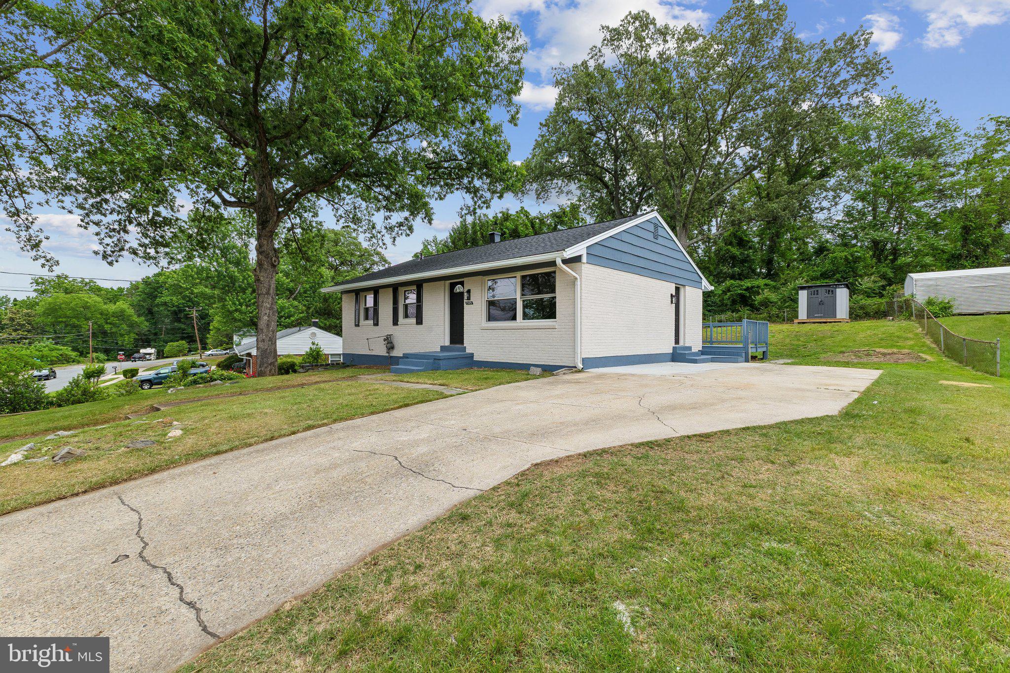 POHICK ESTATES - Residential