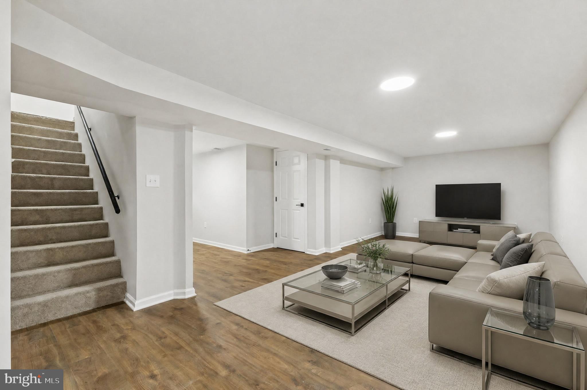 POHICK ESTATES - Residential