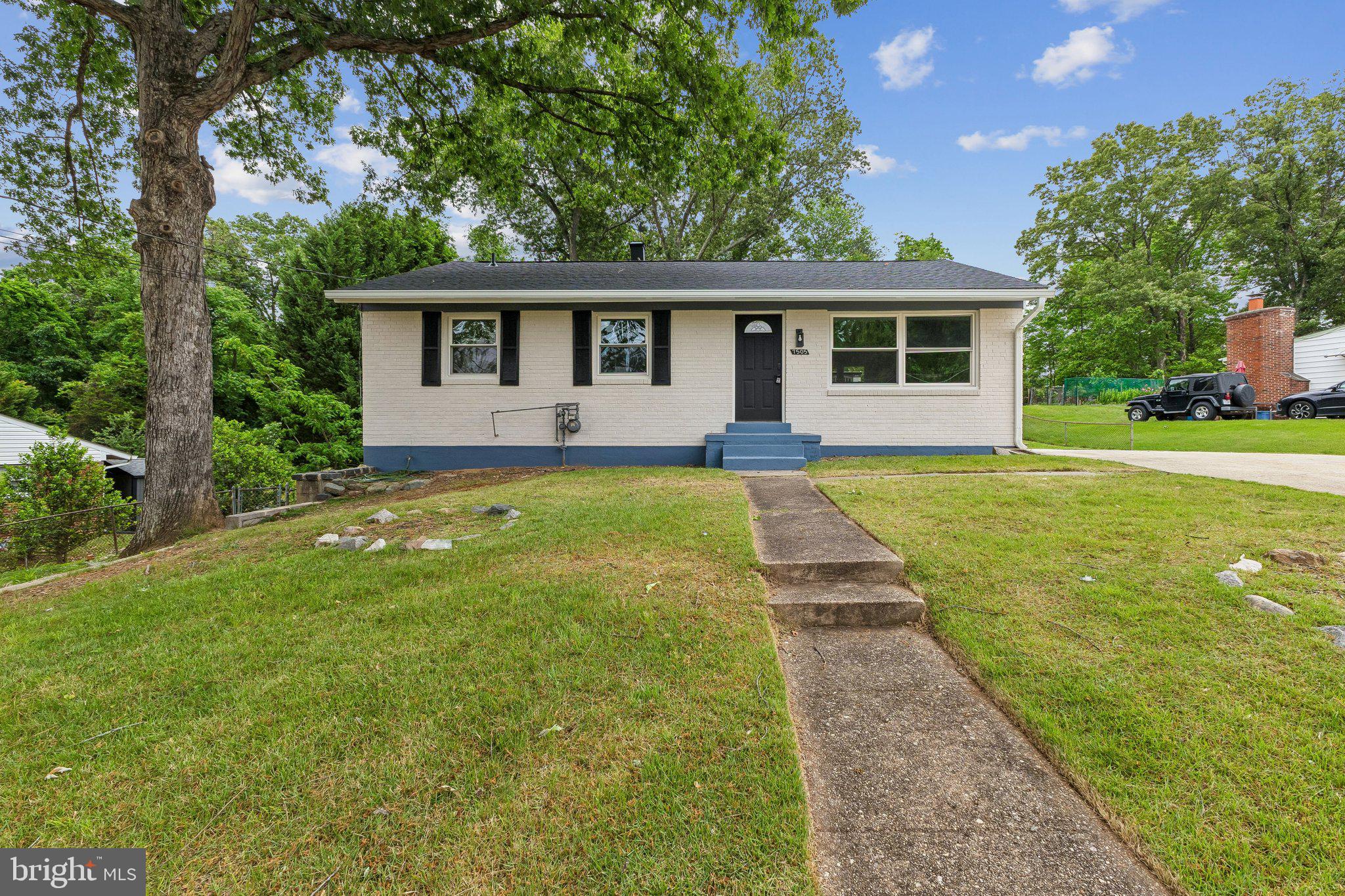 POHICK ESTATES - Residential