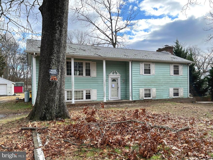 REAL ESTATE AUCTION ON SITE WEDNESDAY, JANUARY 24, 2024 AT 2:00 PM. List price is suggested opening bid only. A $20,000 deposit, payable by cashier’s check, will be required of the purchaser at time and place of sale.  More details and photos coming soon!