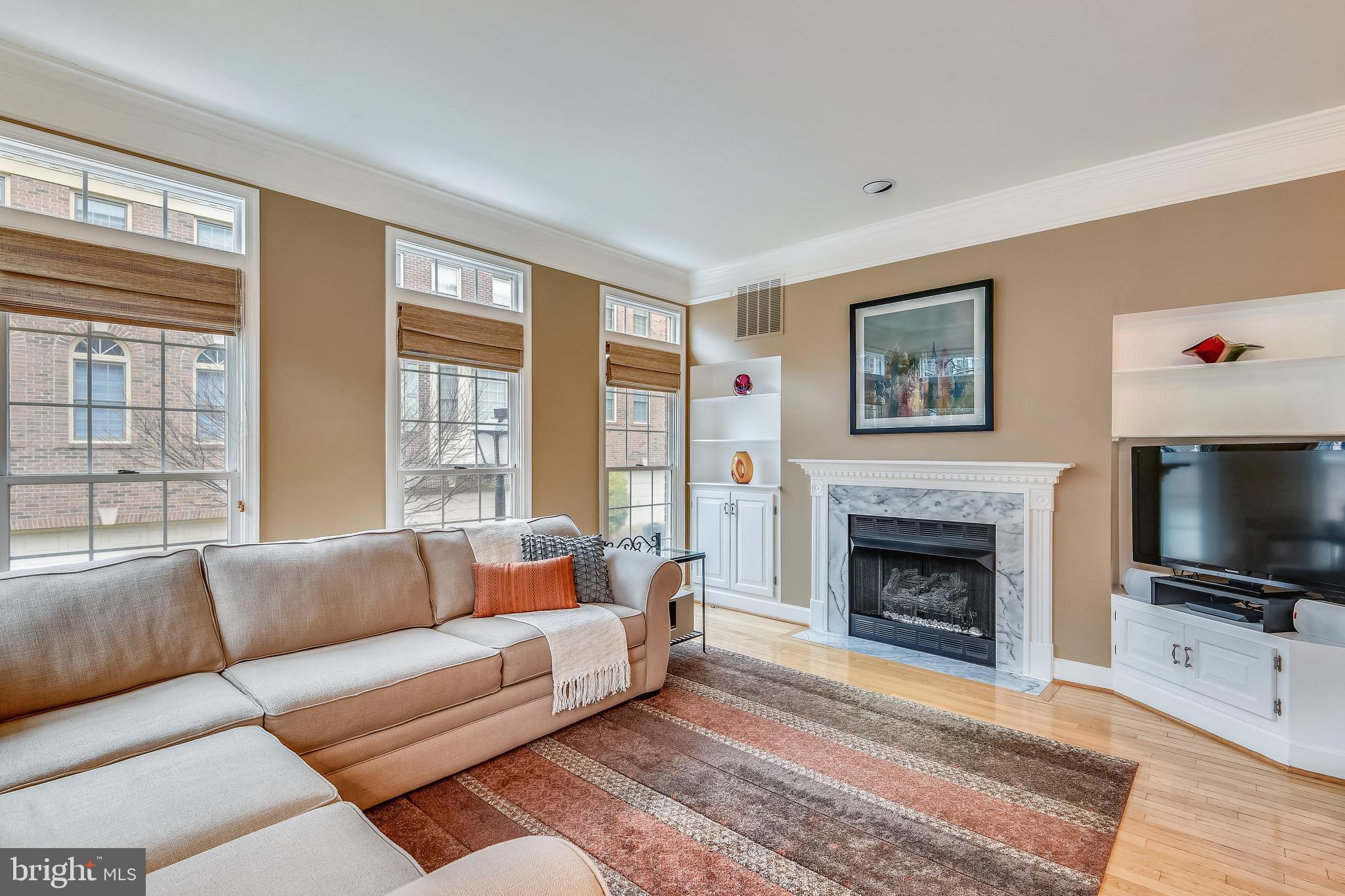 STONEGATE - Residential