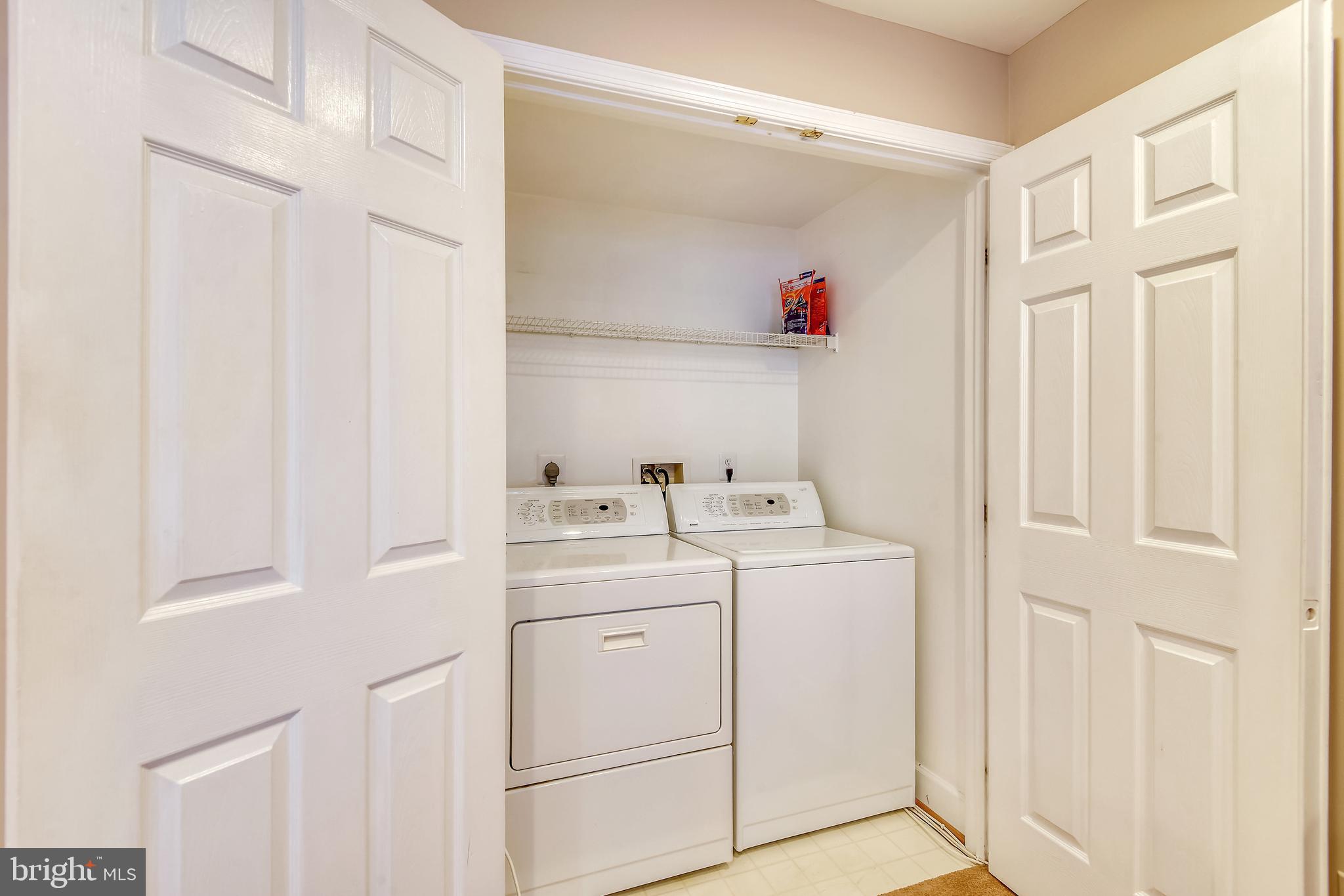 STONEGATE - Residential