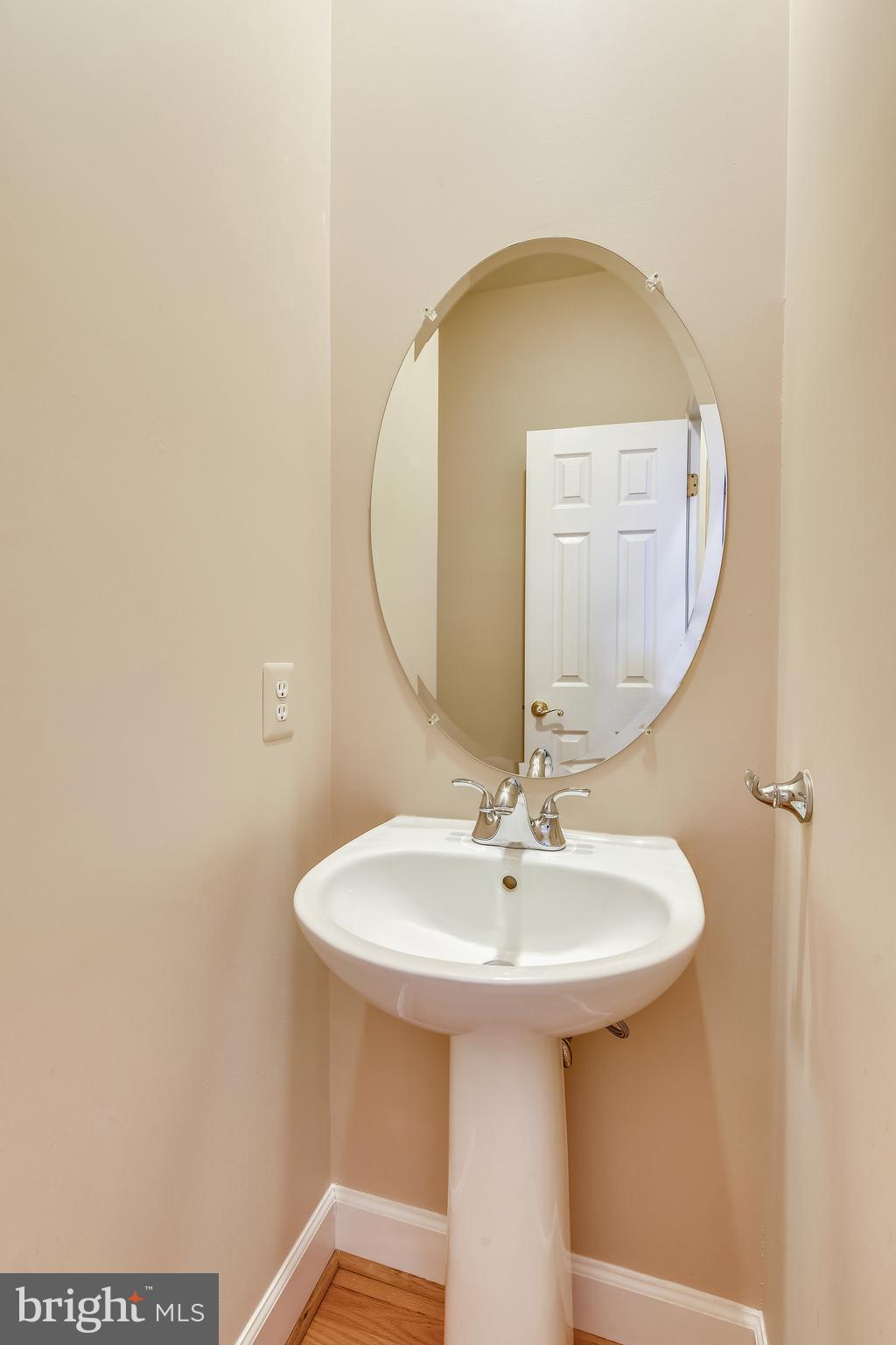 STONEGATE - Residential