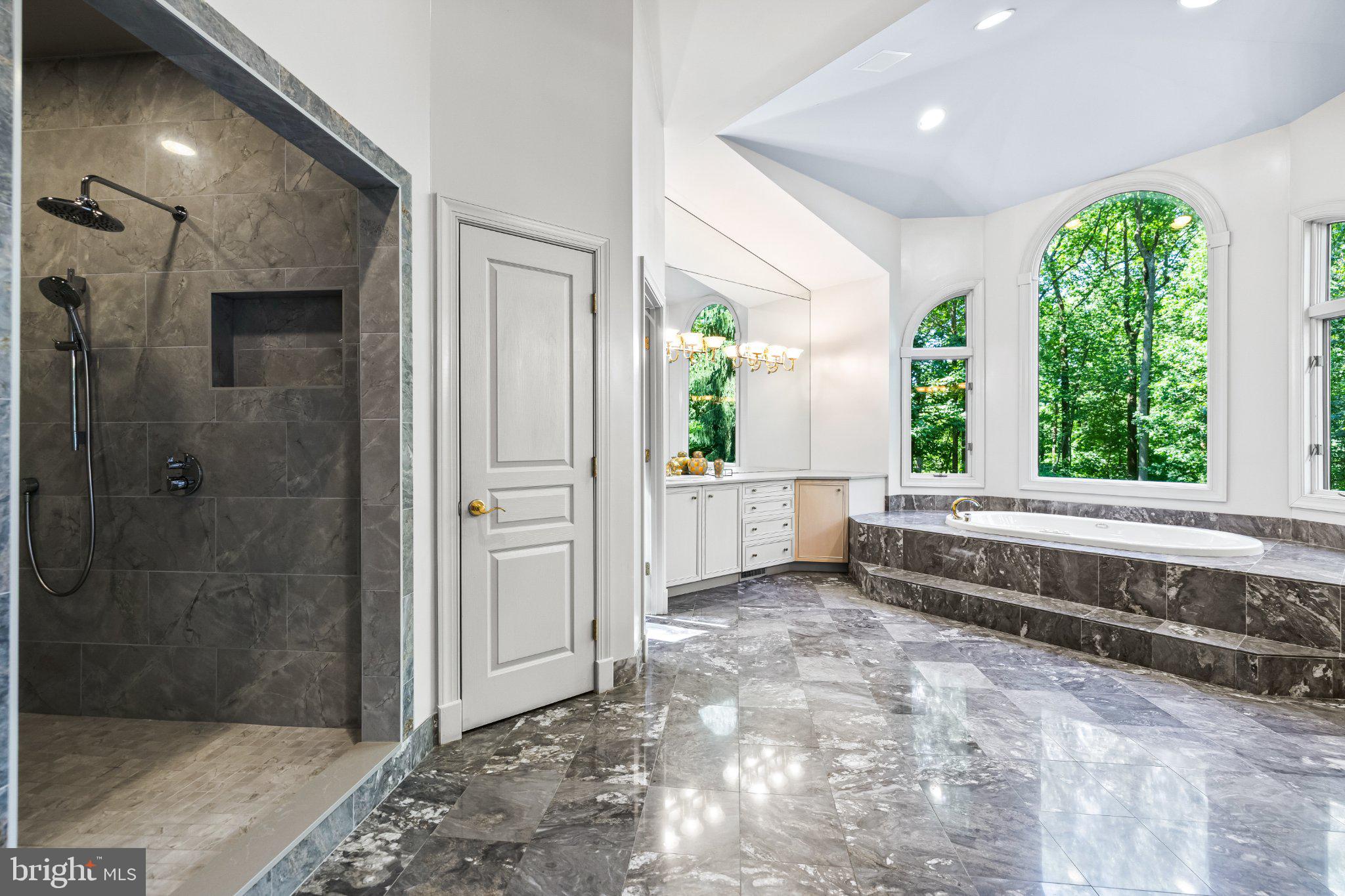 WORTHINGTON VALLEY ESTATES - Residential