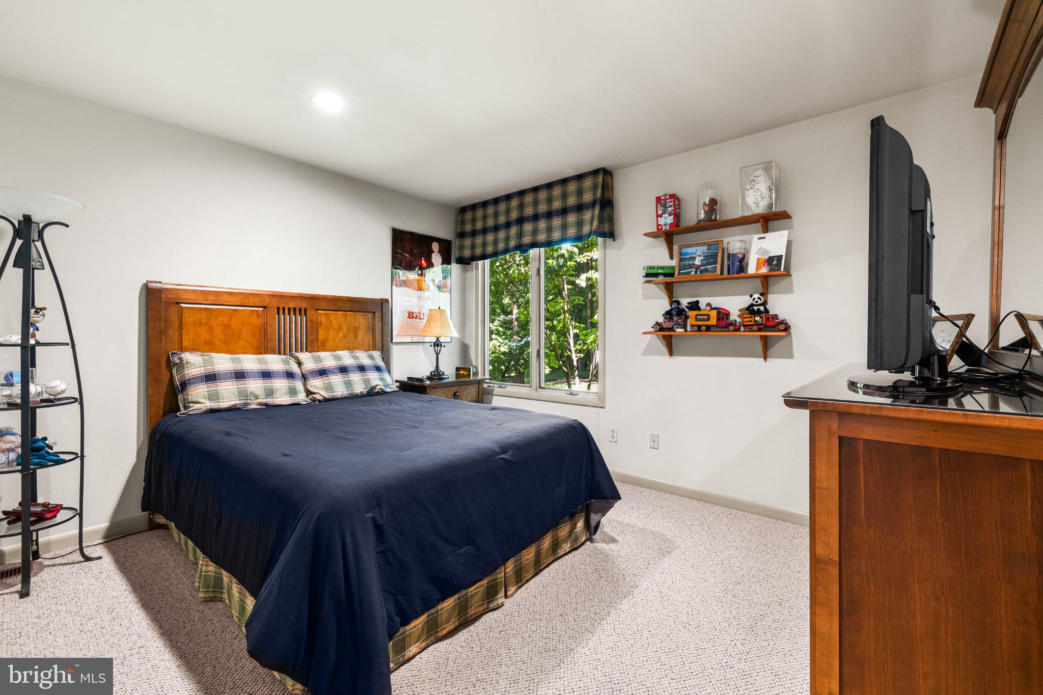 WORTHINGTON VALLEY ESTATES - Residential