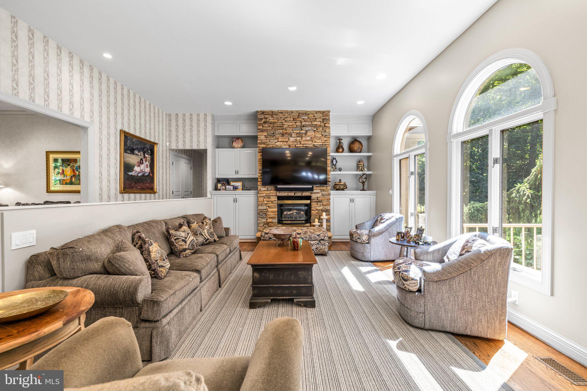 WORTHINGTON VALLEY ESTATES - Residential