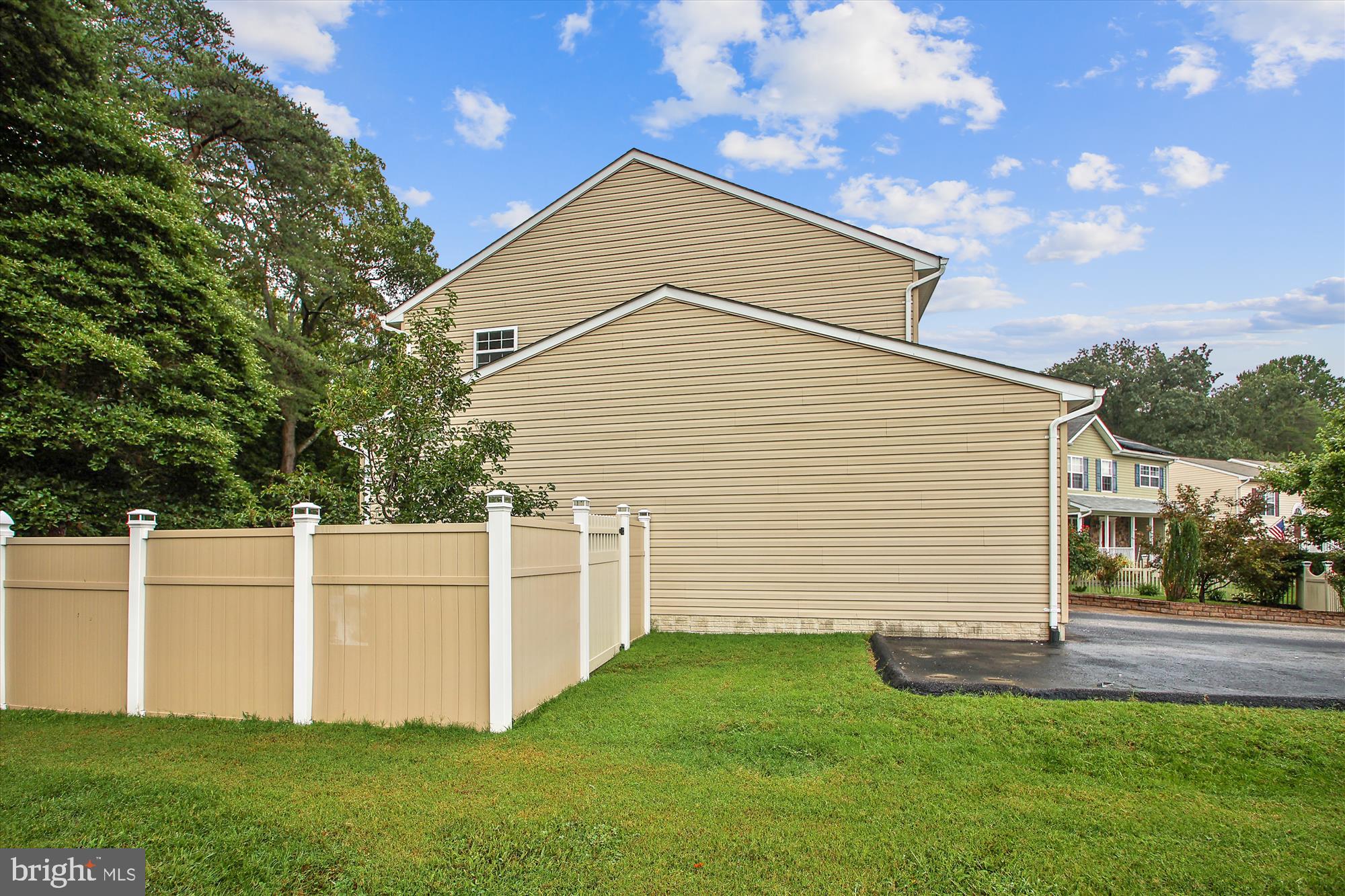 MCCRAY MEADOWS - Residential