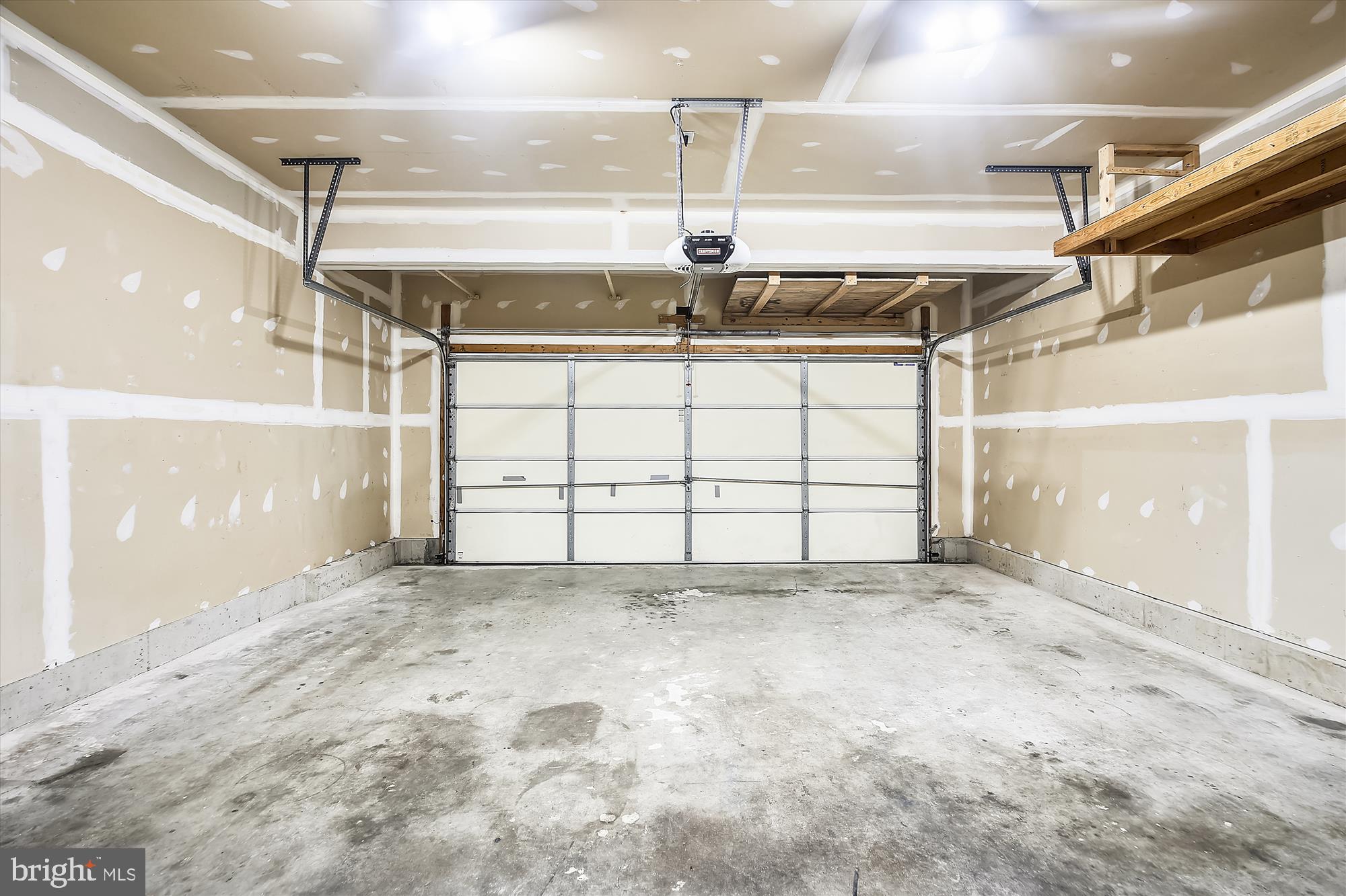 MCCRAY MEADOWS - Residential