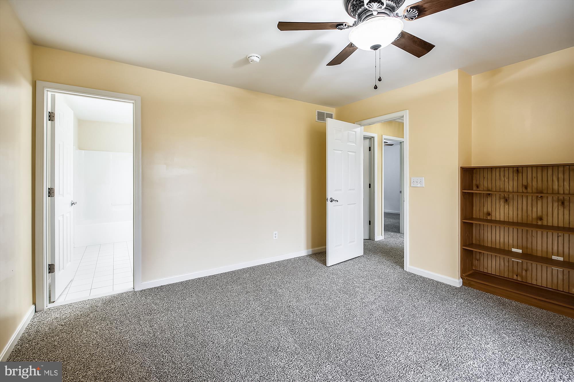 MCCRAY MEADOWS - Residential