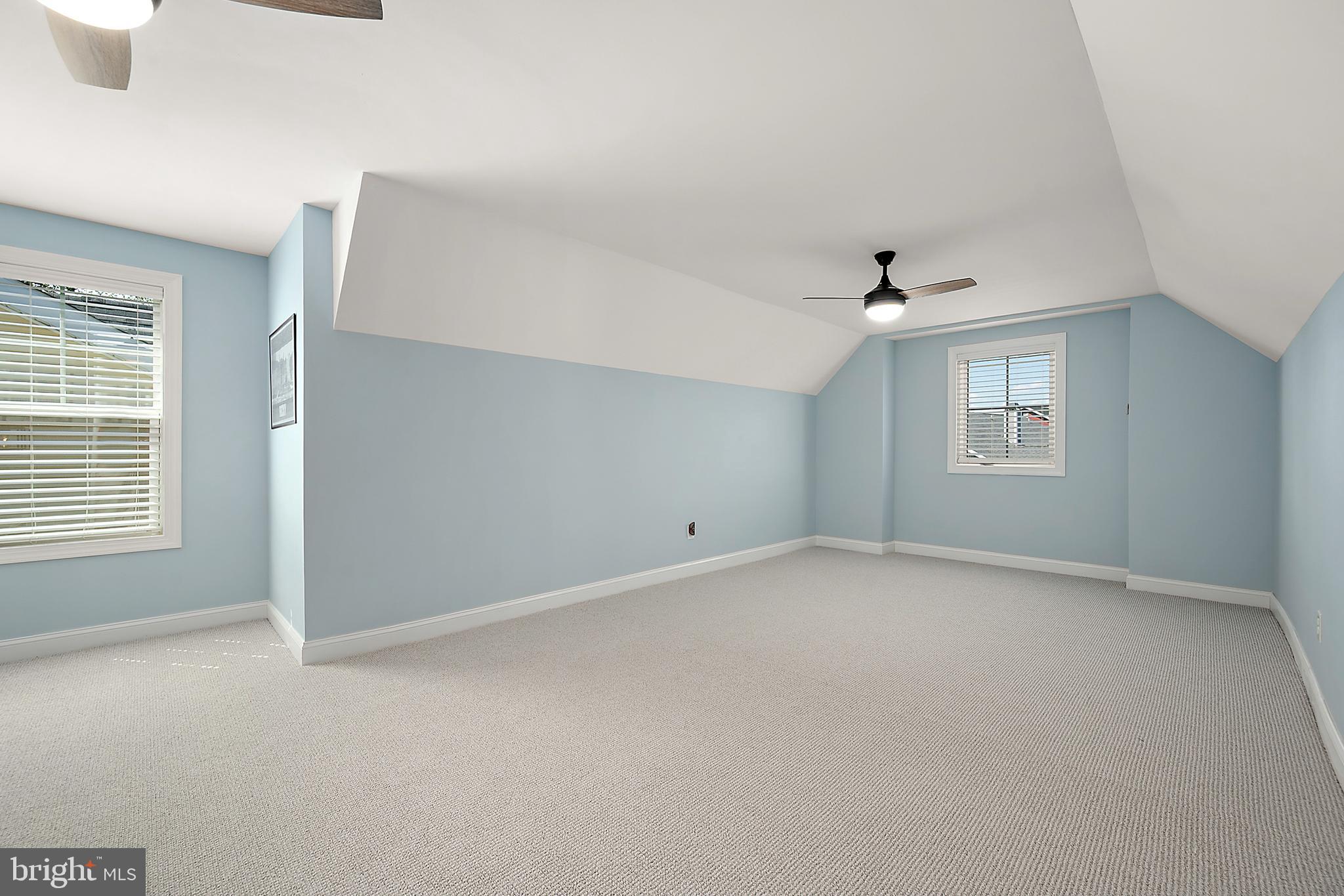 ARBOR-LYN - Residential