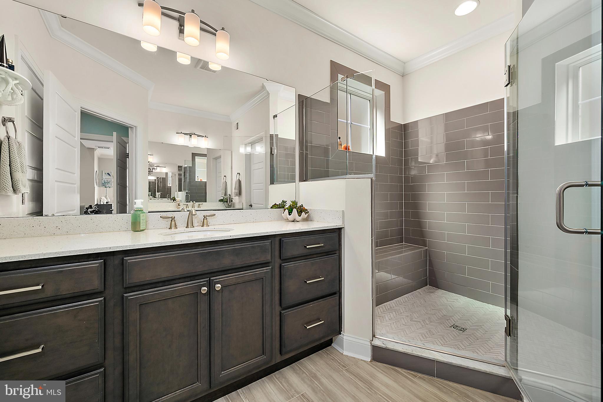 ARBOR-LYN - Residential