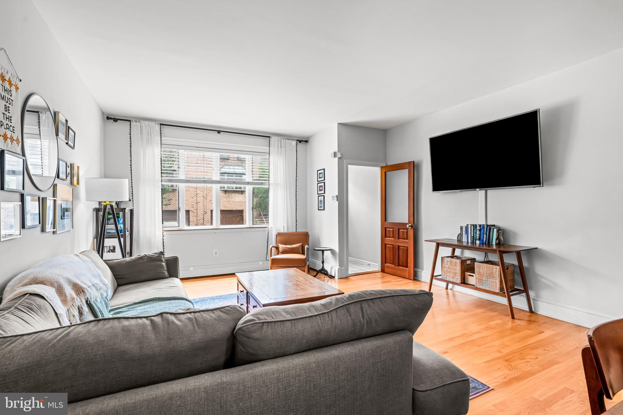 PASSYUNK SQUARE - Residential