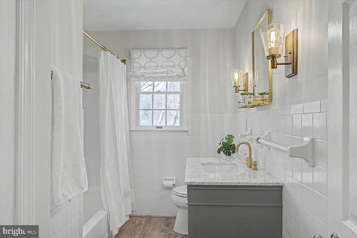 BRIARWOOD - Residential