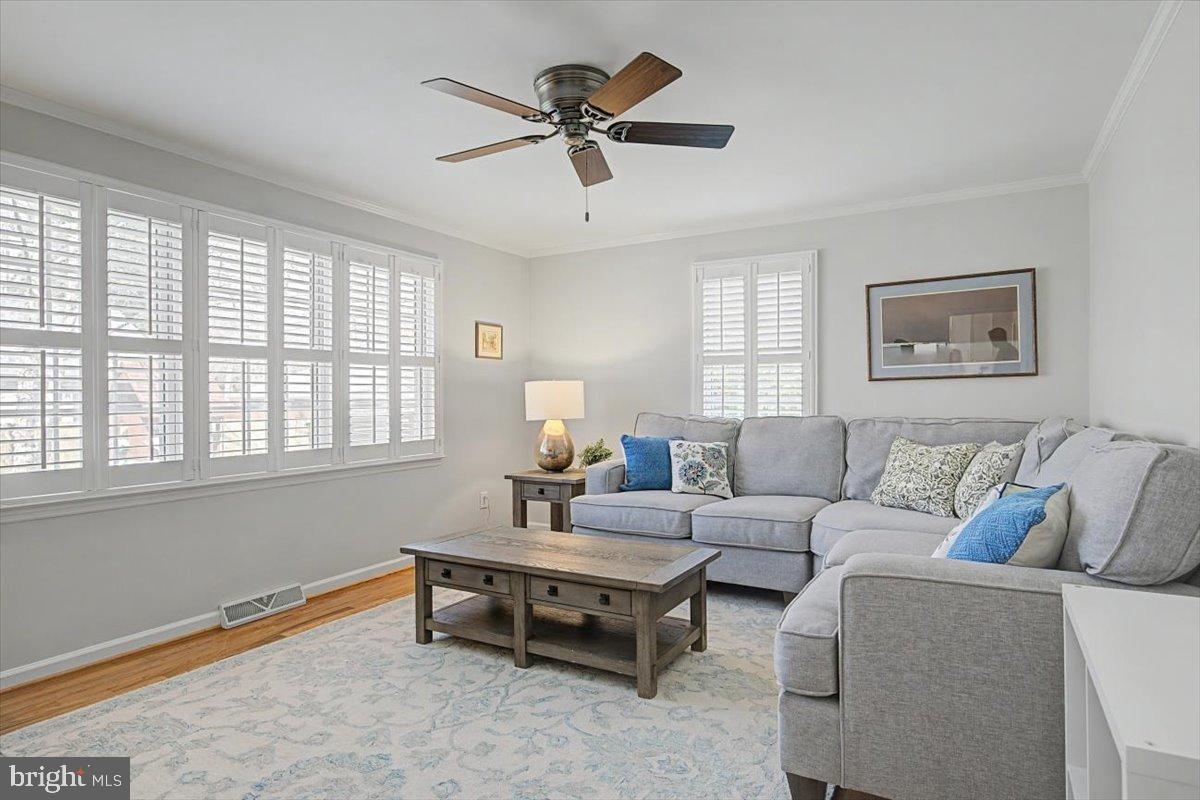 BRIARWOOD - Residential