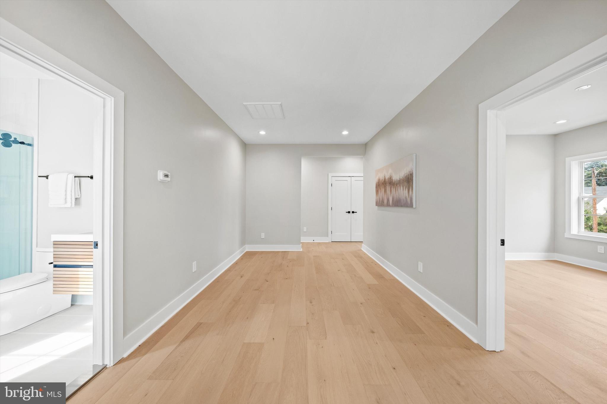 BUCKNELL MANOR - Residential