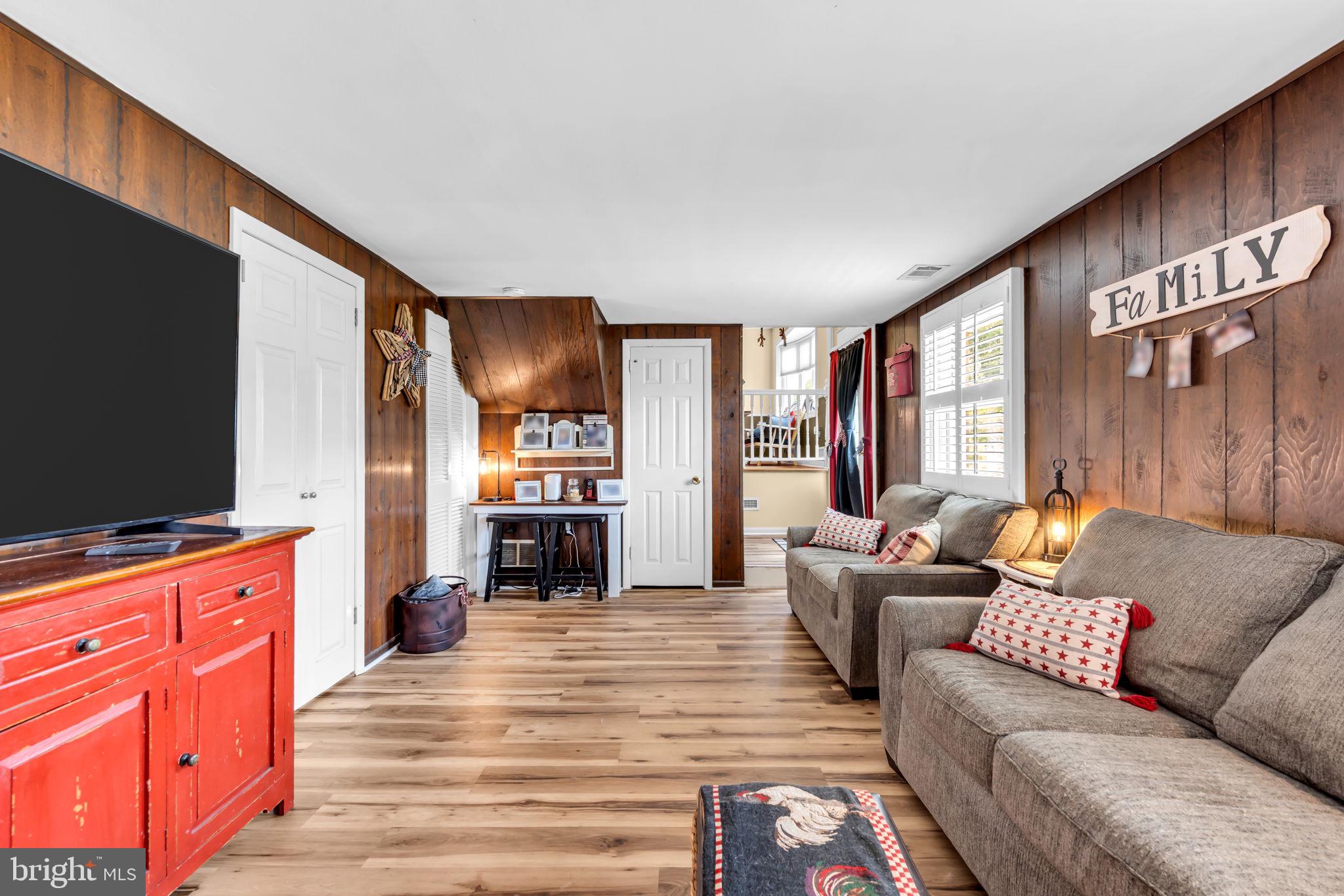 19 TIMBER CREEK ROAD