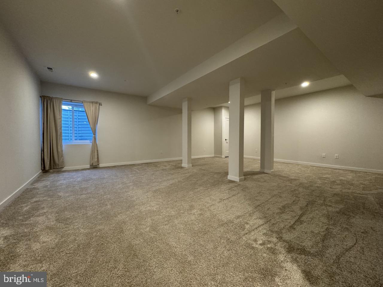 WALNUT CREEK AT MONT - Residential Lease