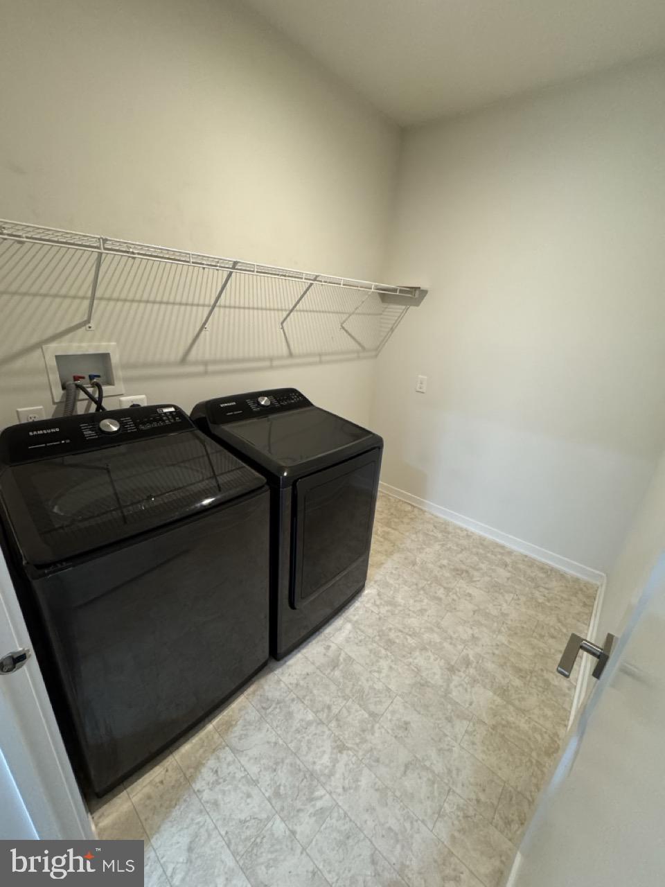 WALNUT CREEK AT MONT - Residential Lease