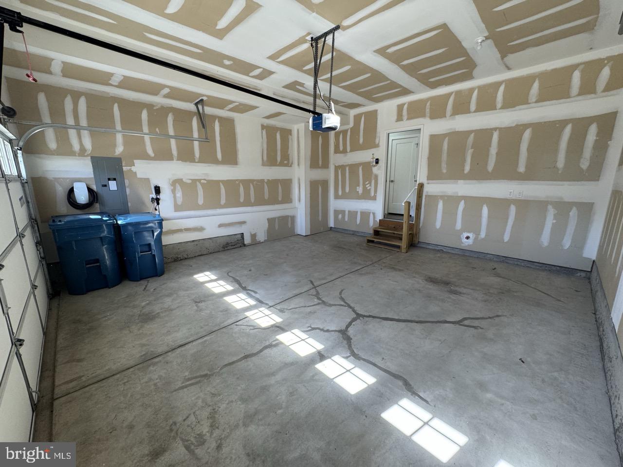 WALNUT CREEK AT MONT - Residential Lease