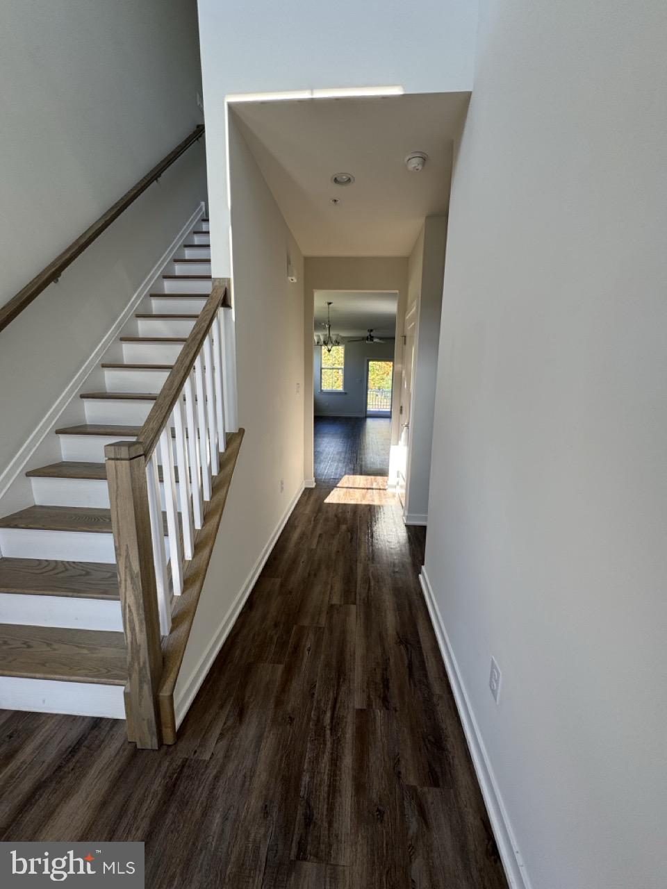 WALNUT CREEK AT MONT - Residential Lease