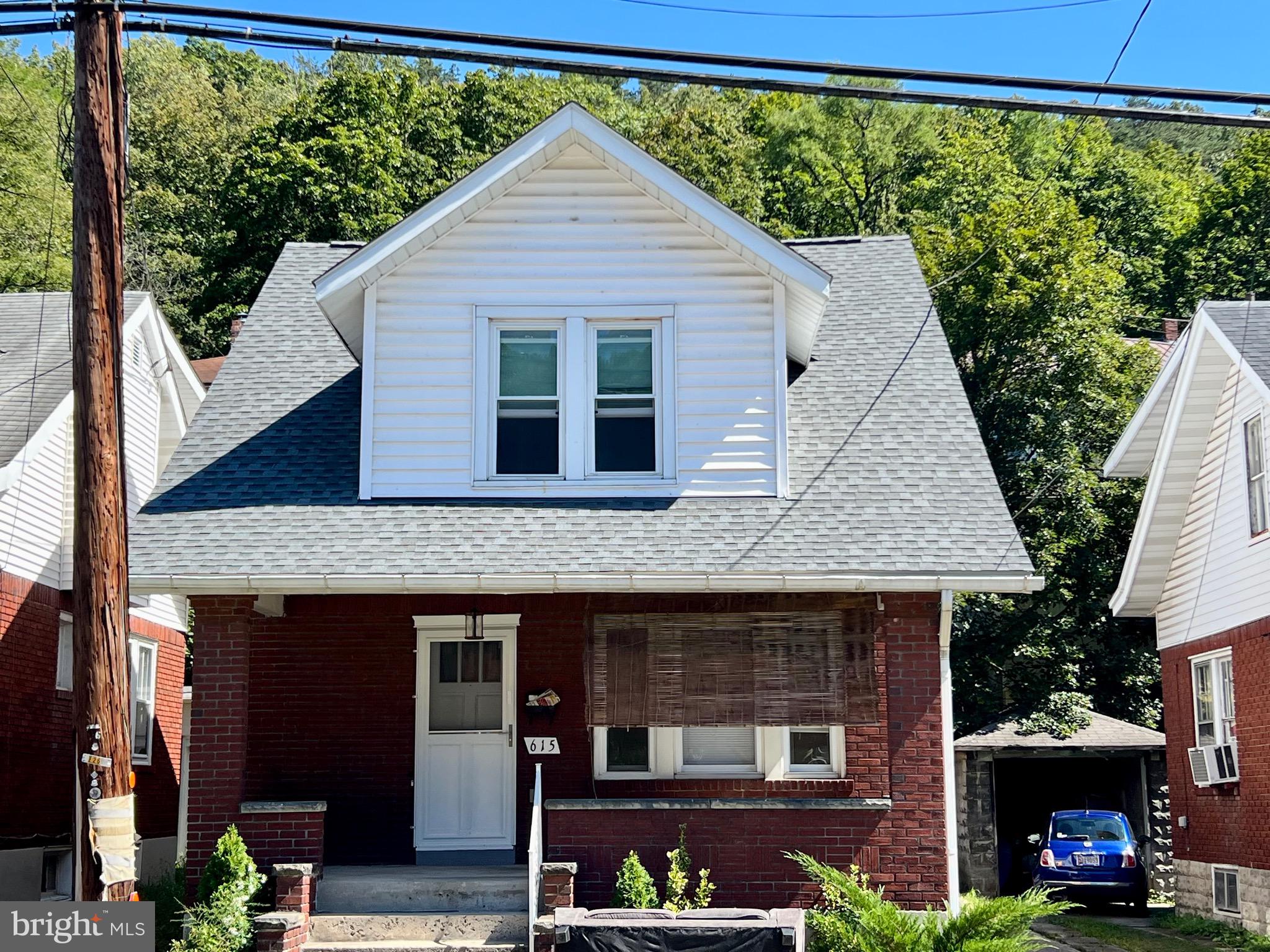 NORTH END - Residential